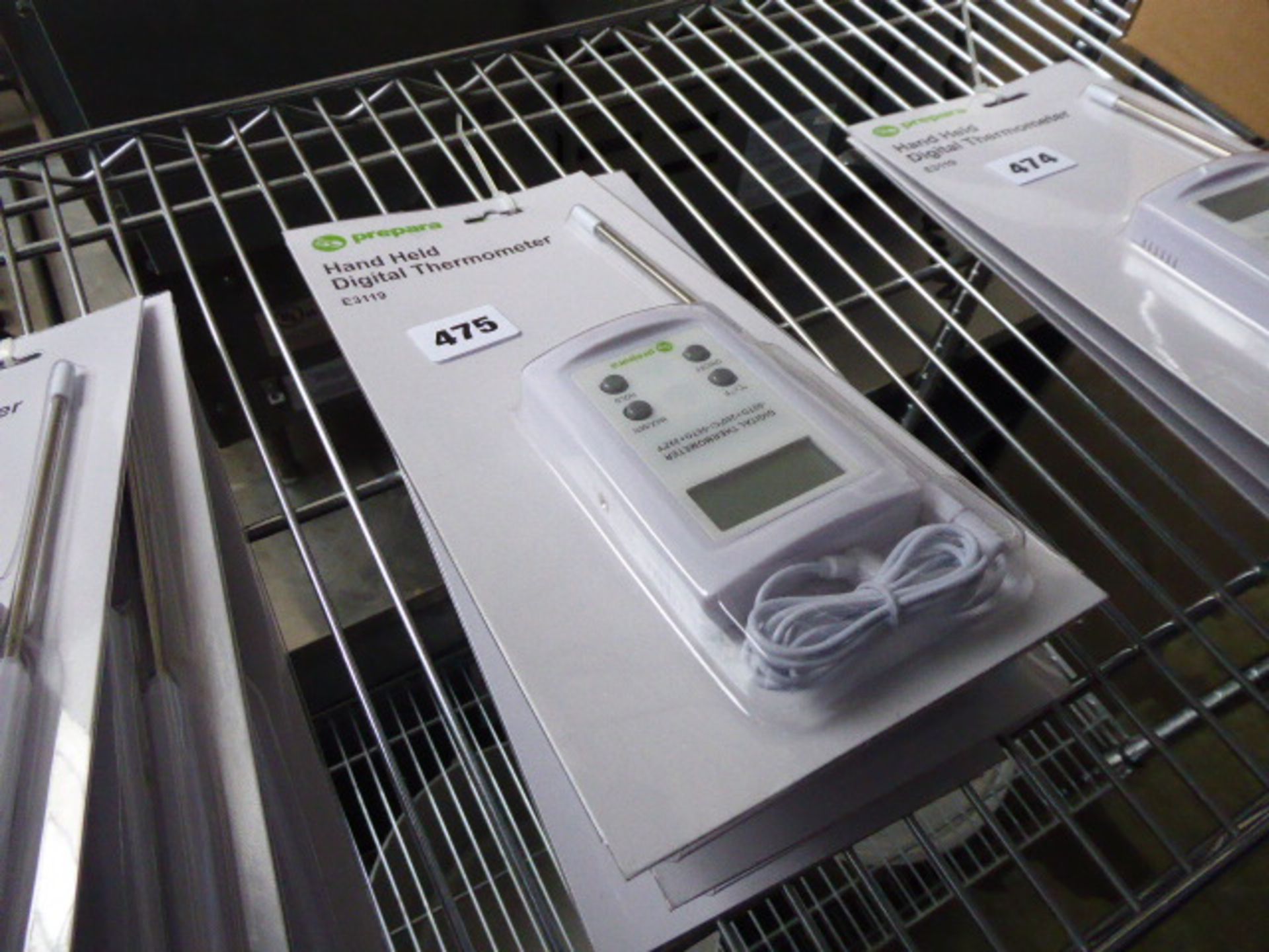 3 Prepara digital handheld thermometers