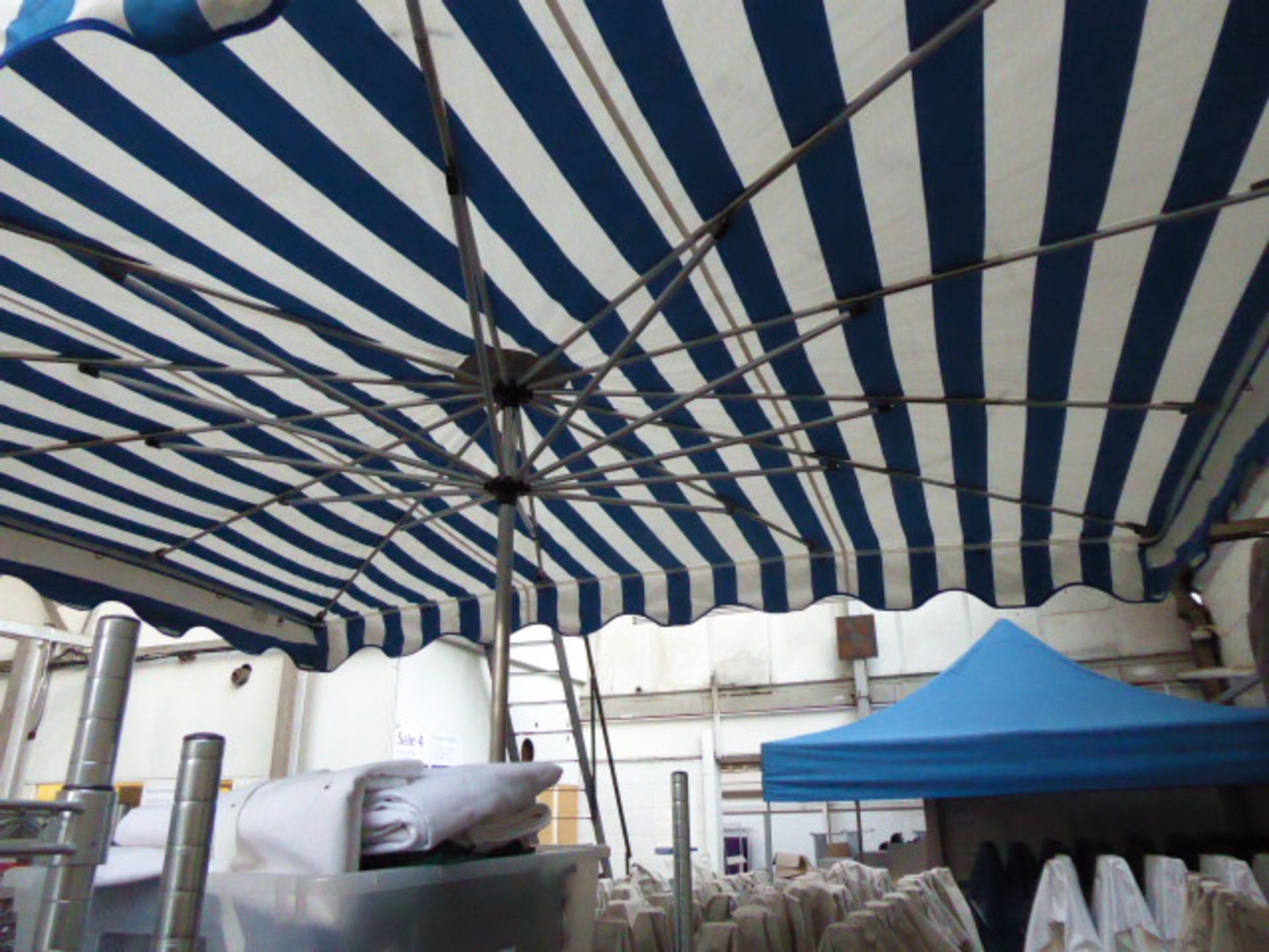 Two Zapp Canopy umbrellas measuring 300cm tall with the umbrella 300cm by 200cm with a large - Image 3 of 3