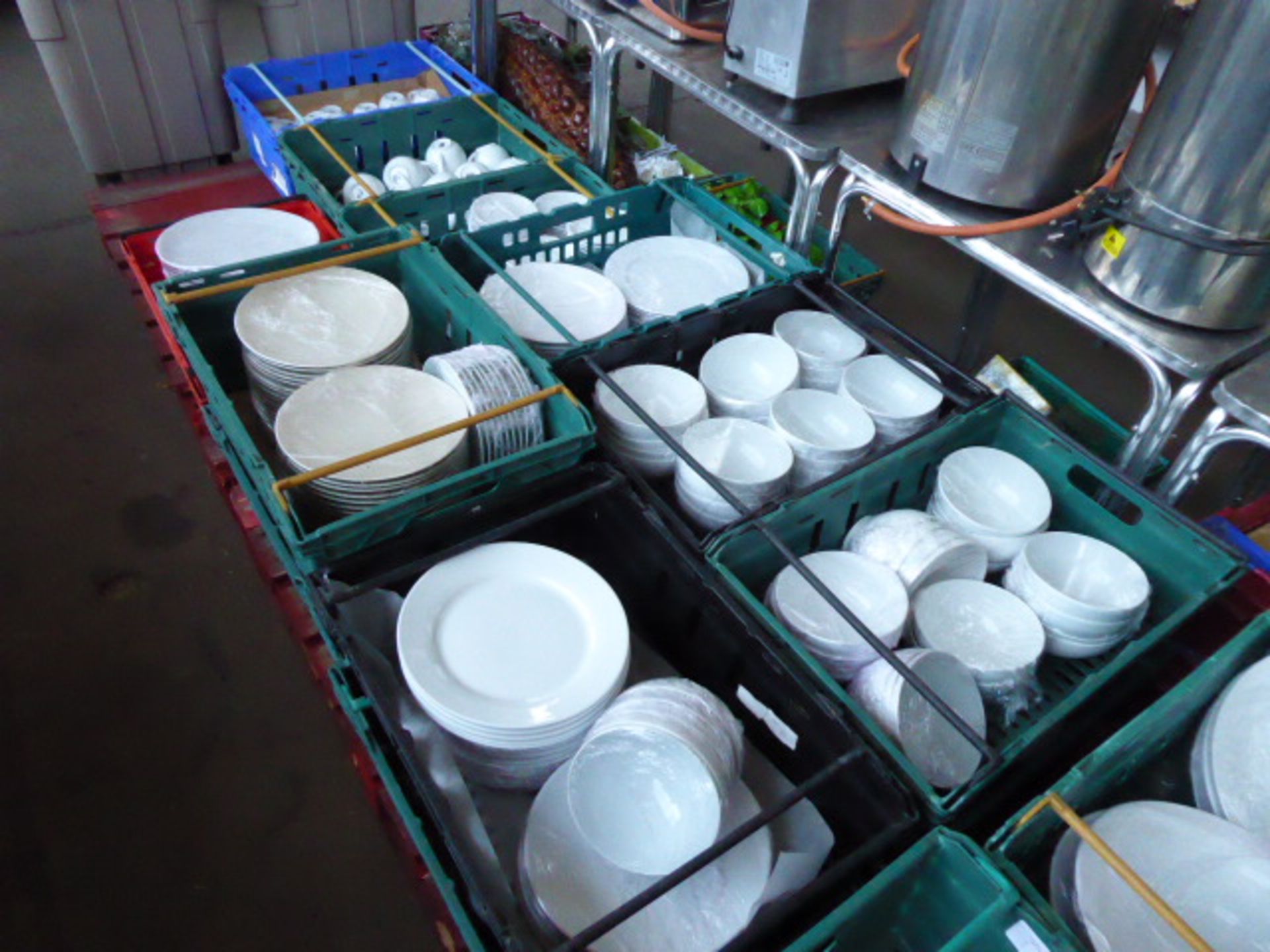 Three pallets of white crockery including a large number of dinner plates, side plates, bowls, - Image 4 of 4