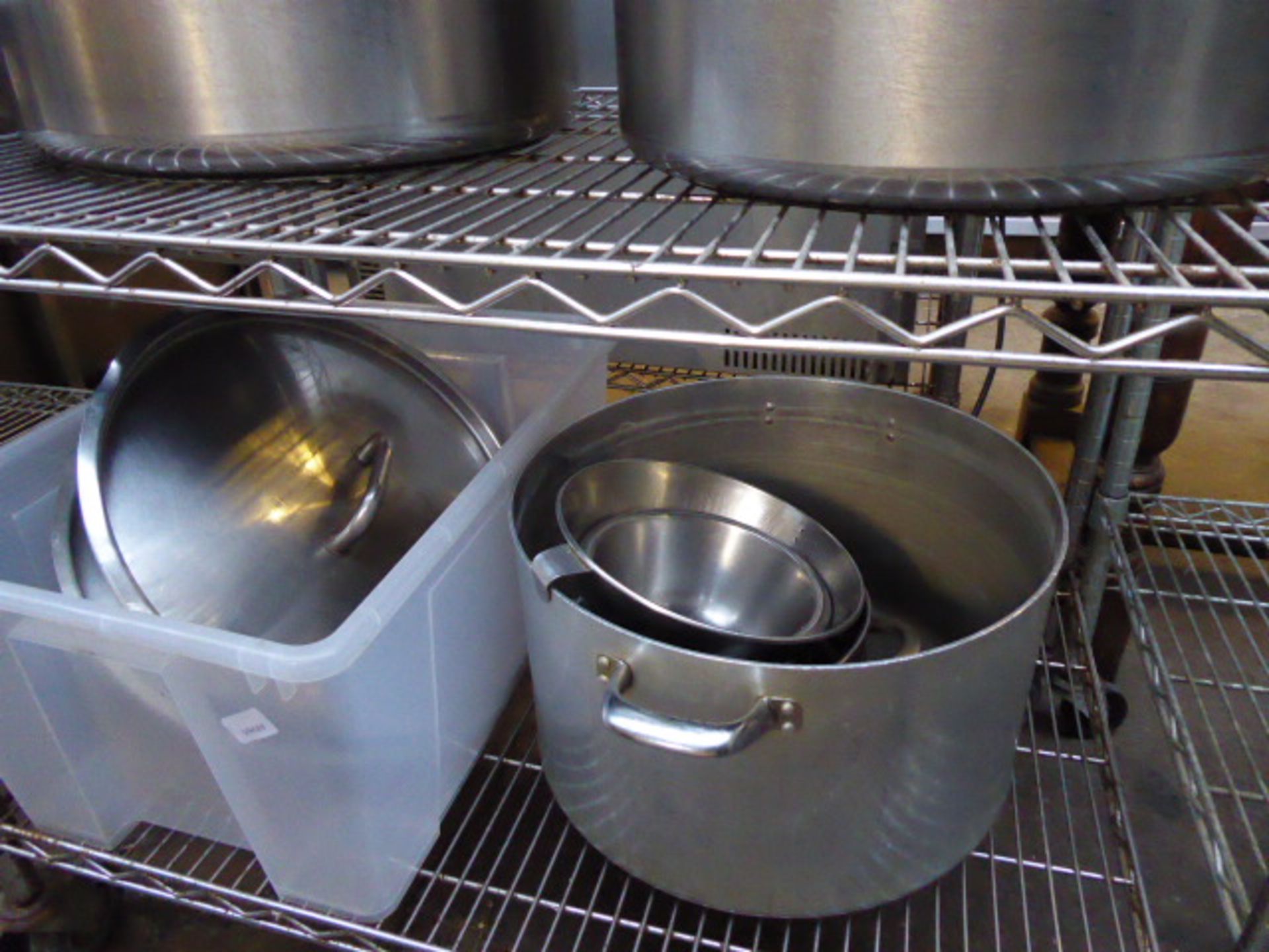 2 shelves of aluminum and stainless steel stock pots with handles and lids - Image 2 of 2