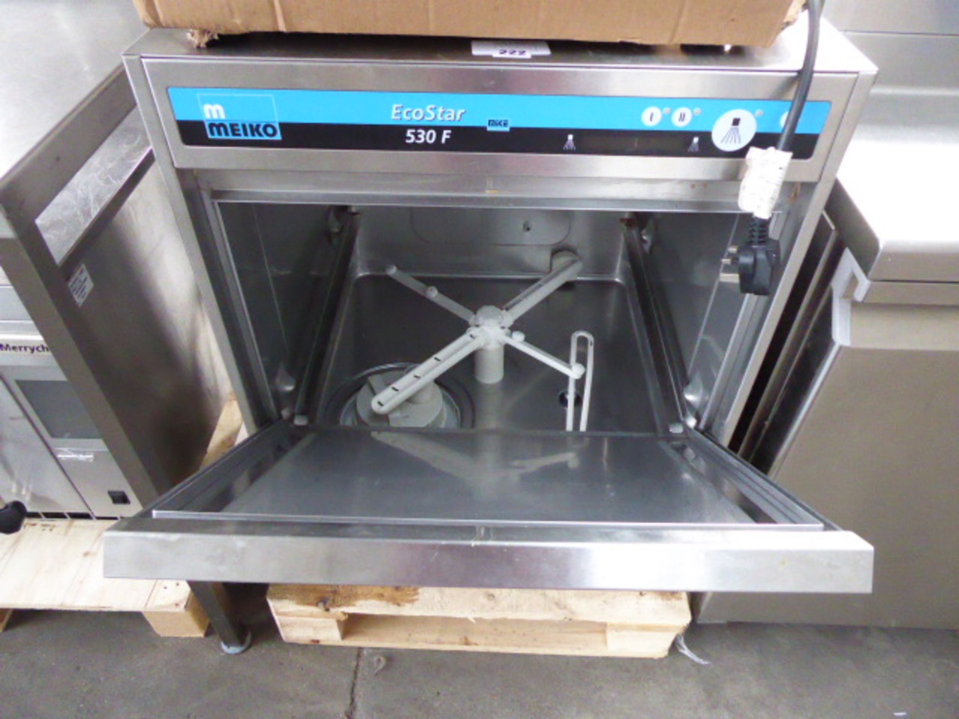 60cm Meiko Eco Star 530F under counter drop front dish washer - Image 2 of 2
