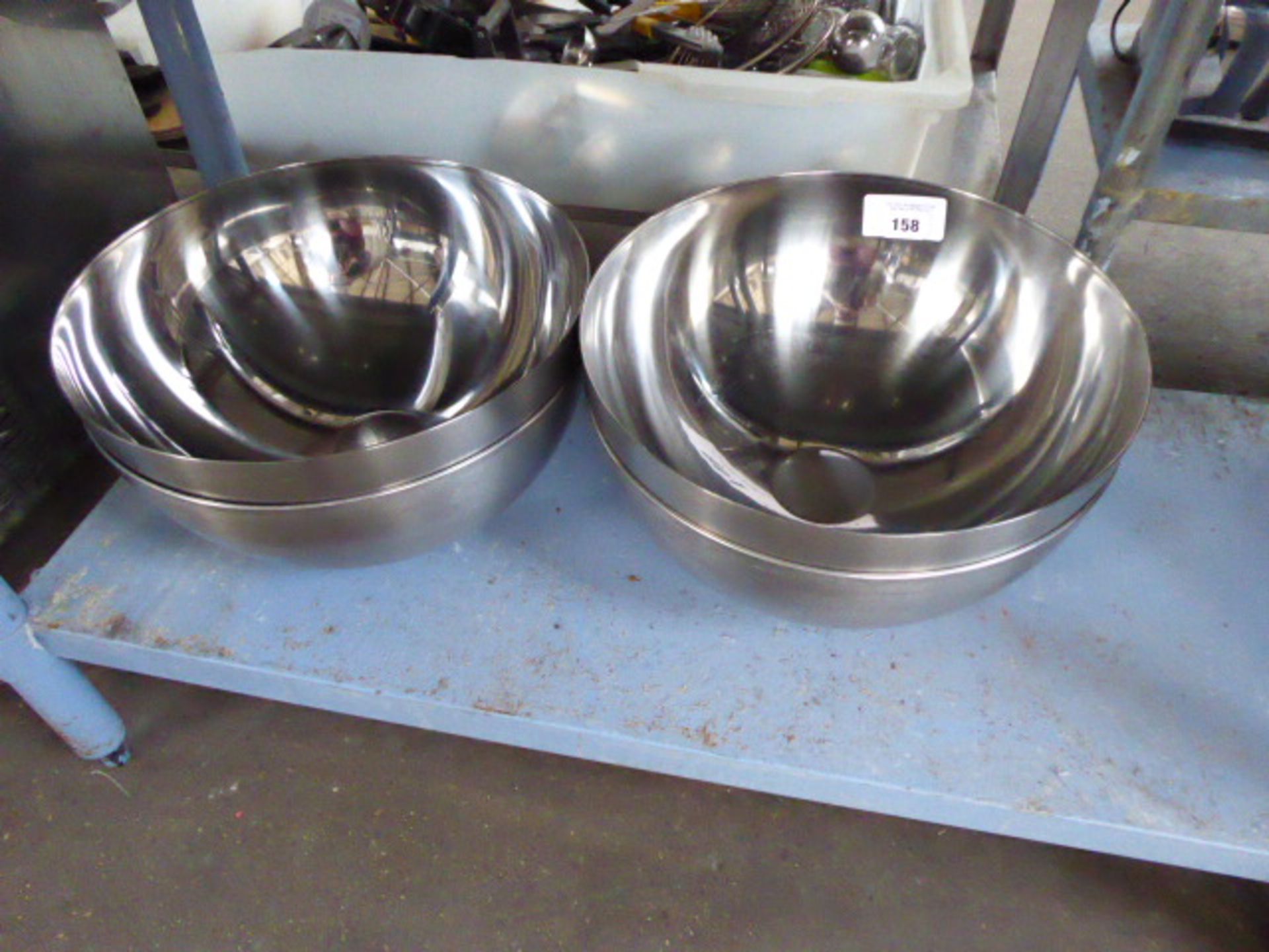 Approx. 10 stainless steel large round bowls