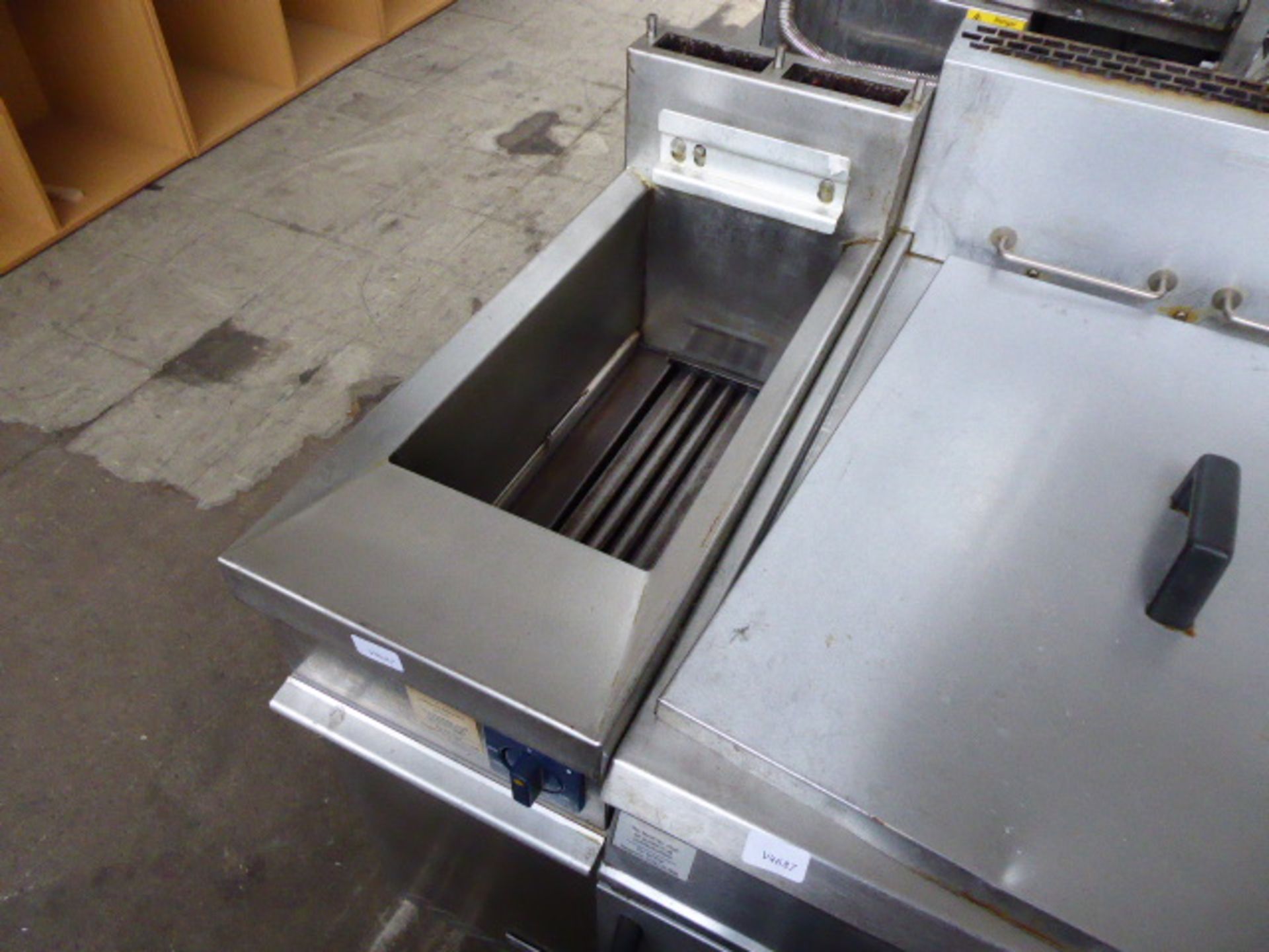 30cm gas Stott Benham single well fryer