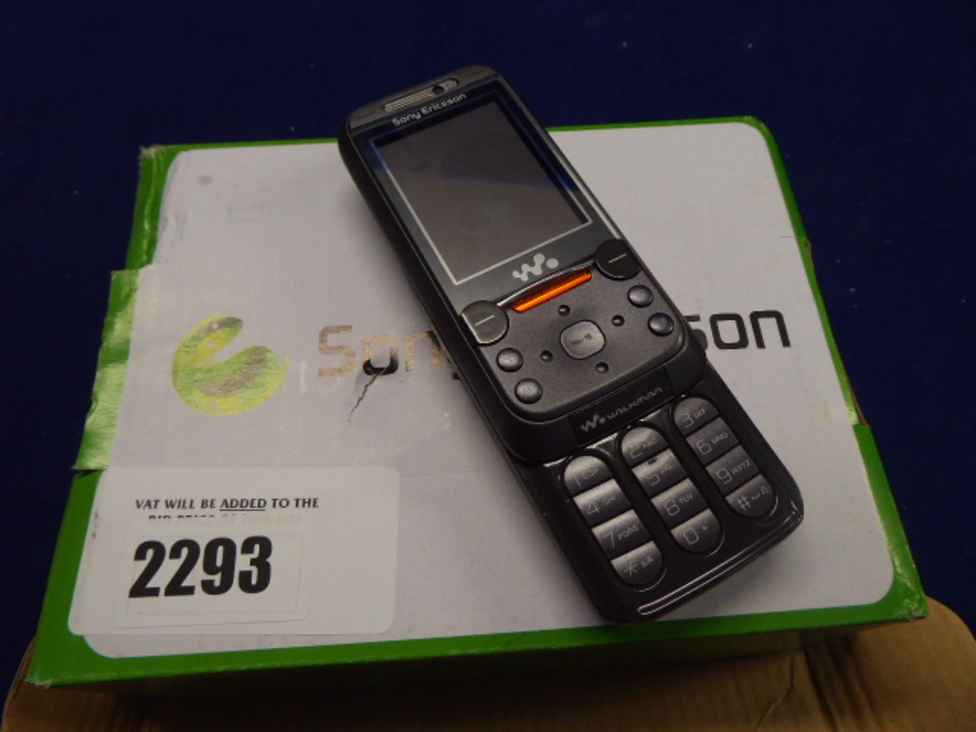 Sony Ericsson W850i mobile phone