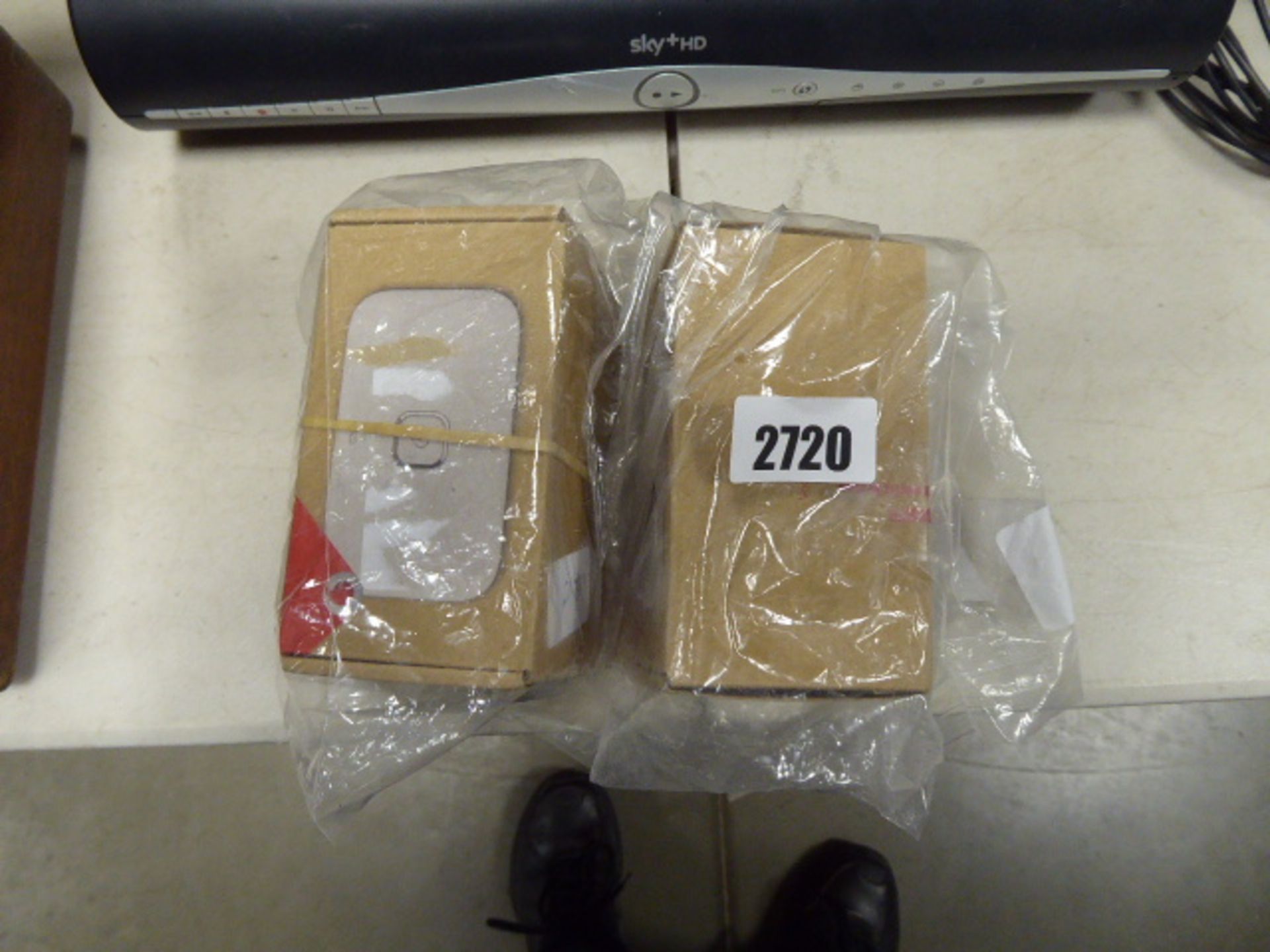 2 Vodaphone wireless 4G modules in boxes