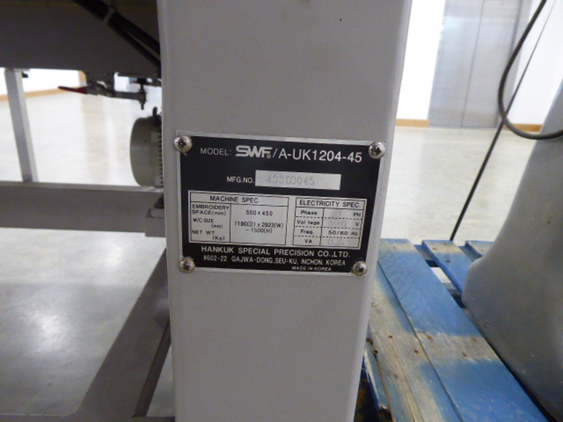 SWFA-UK 1204-45 4 head automatic electronic embroidering machine Serial Number: 4330345 with - Image 3 of 4
