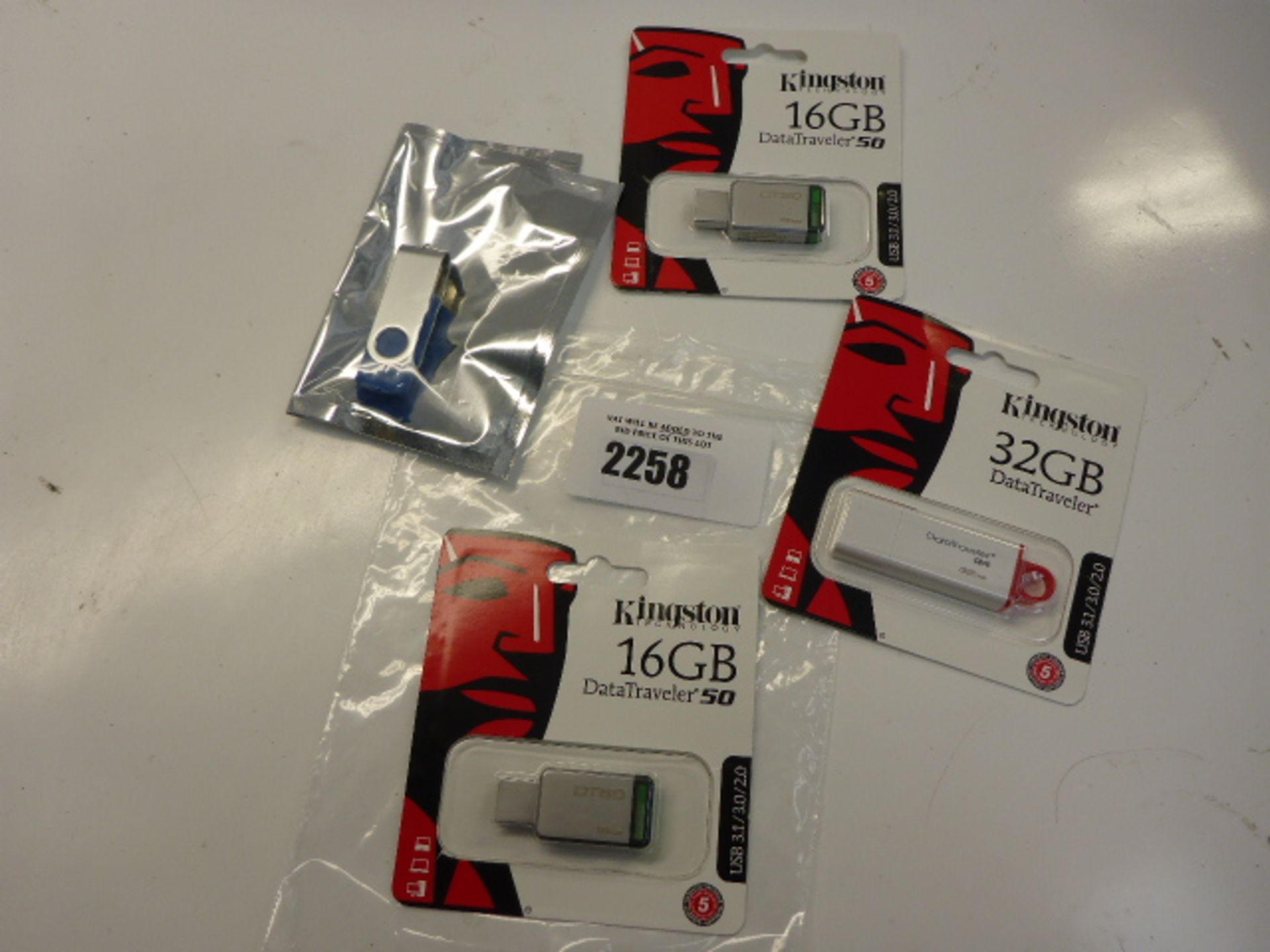 Usb flash storage dives, 16, and 32gb versions.