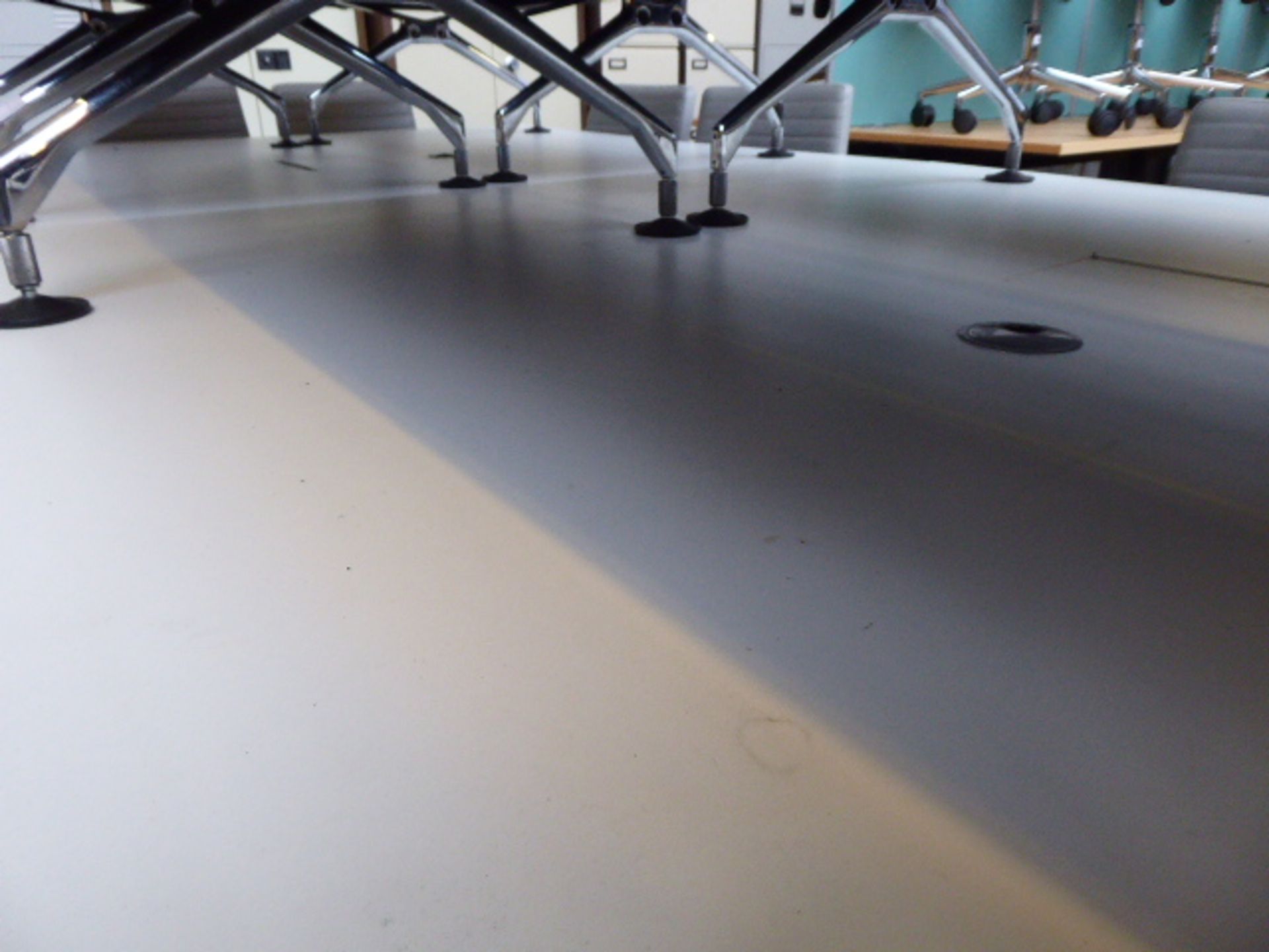 Large 3 section boardroom table on white metal powder coated legs with padded feet, measuring 480 - Image 5 of 7