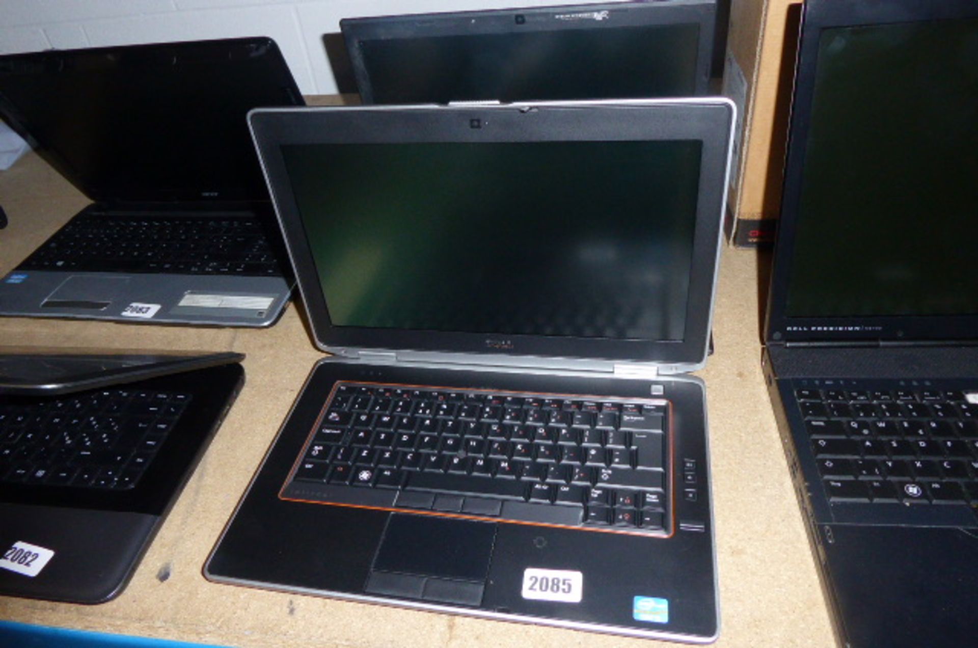 Dell Latitude ES420 core i5 laptop (no power supply a/f)