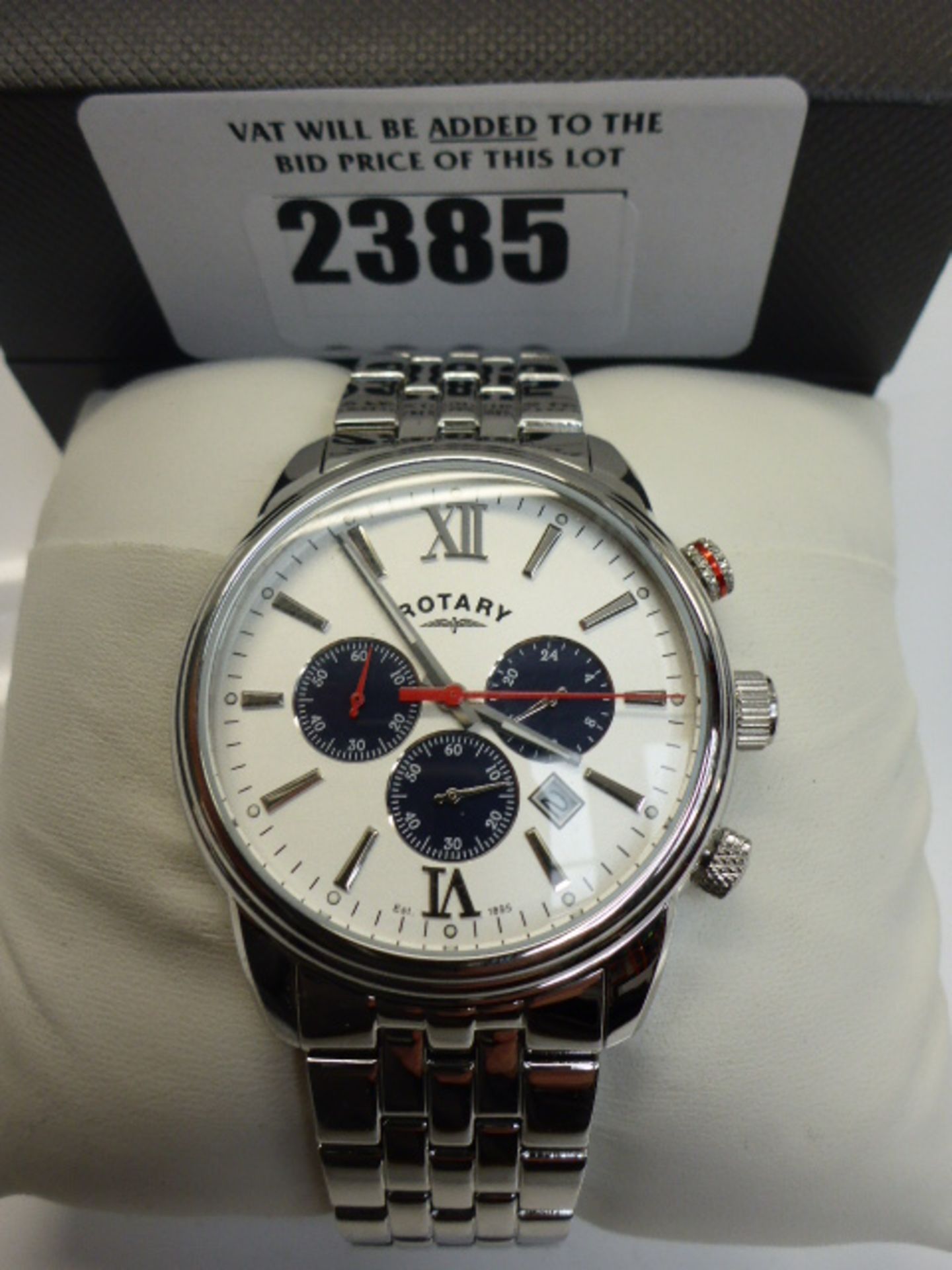 Rotary stainless steel strap gents watch in box.