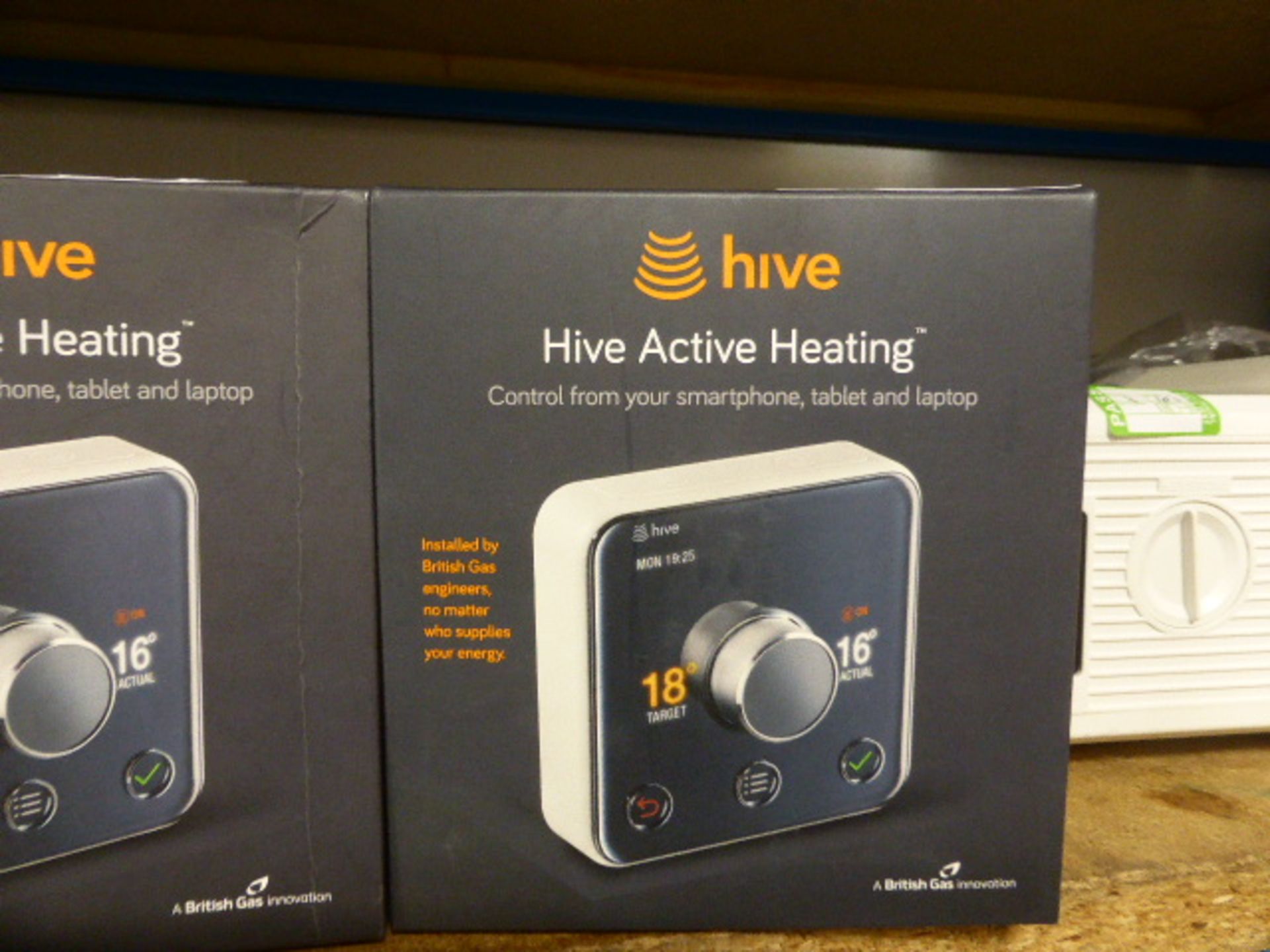 Hive active heating module in box