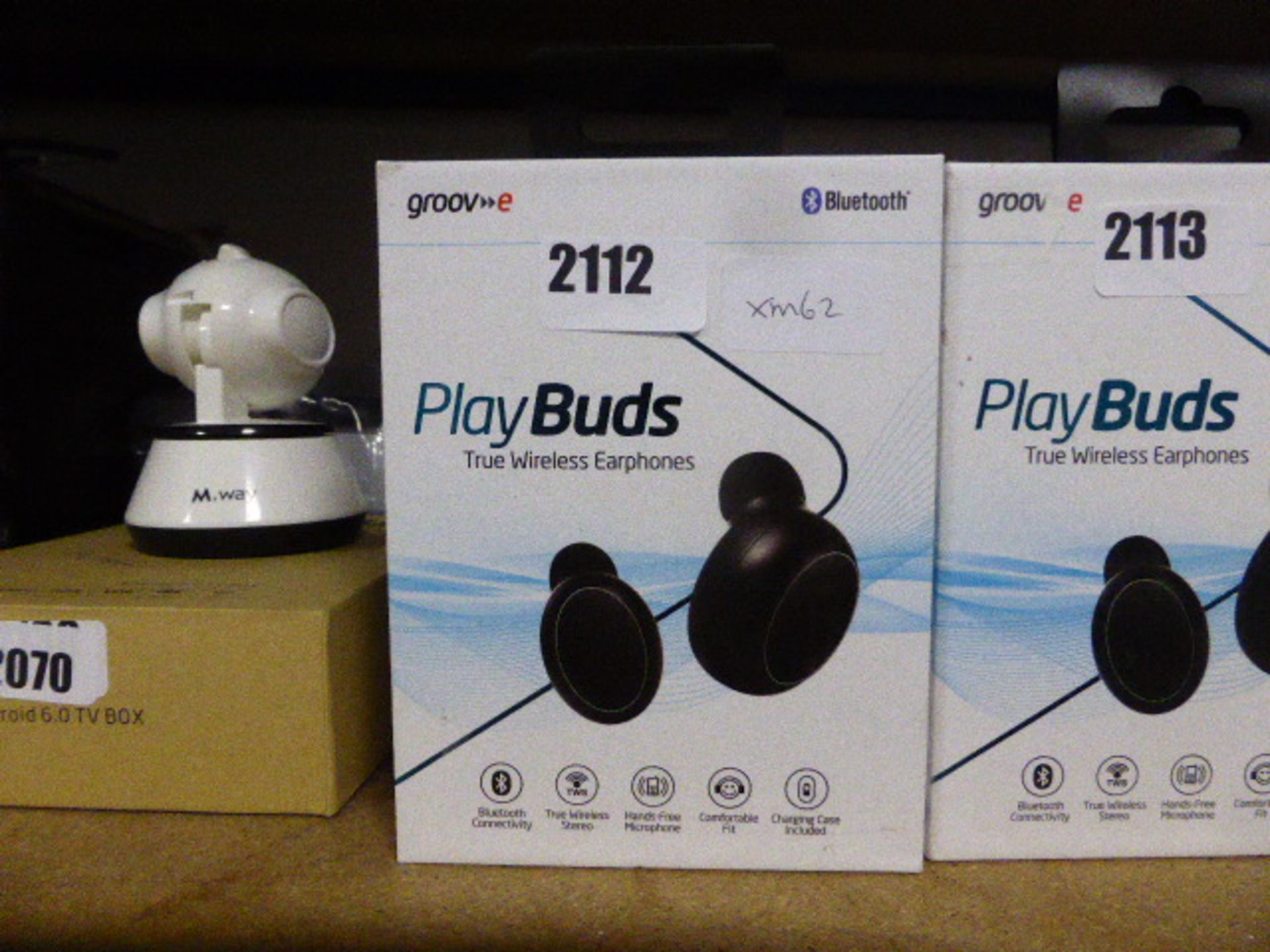 Groove bluetooth wireless earphones, boxed