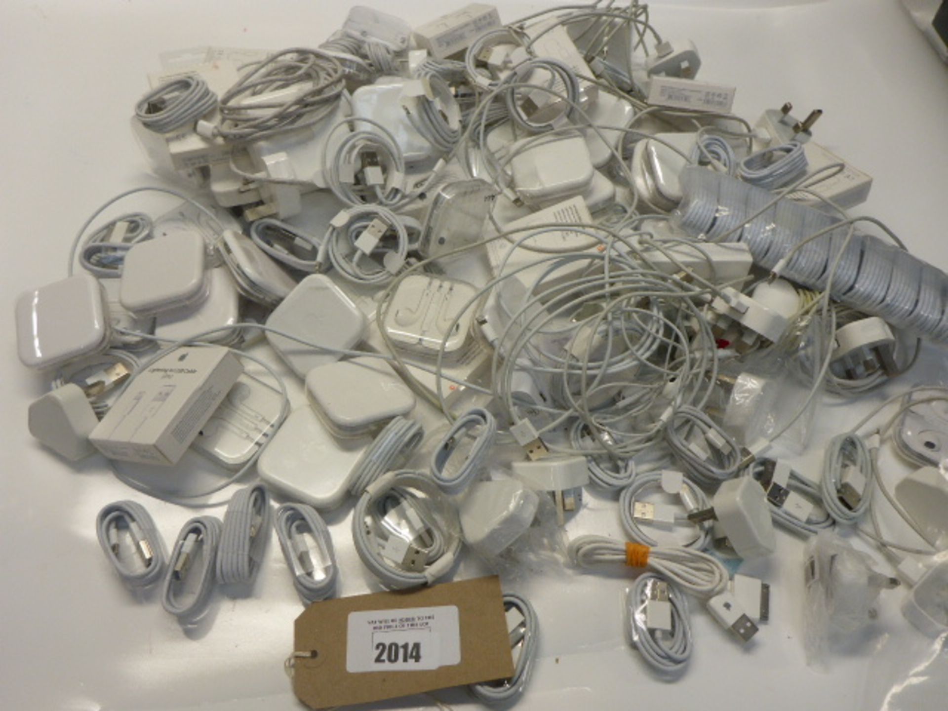 large quantity Apple device replacement cabling, earphones, chargers, etc