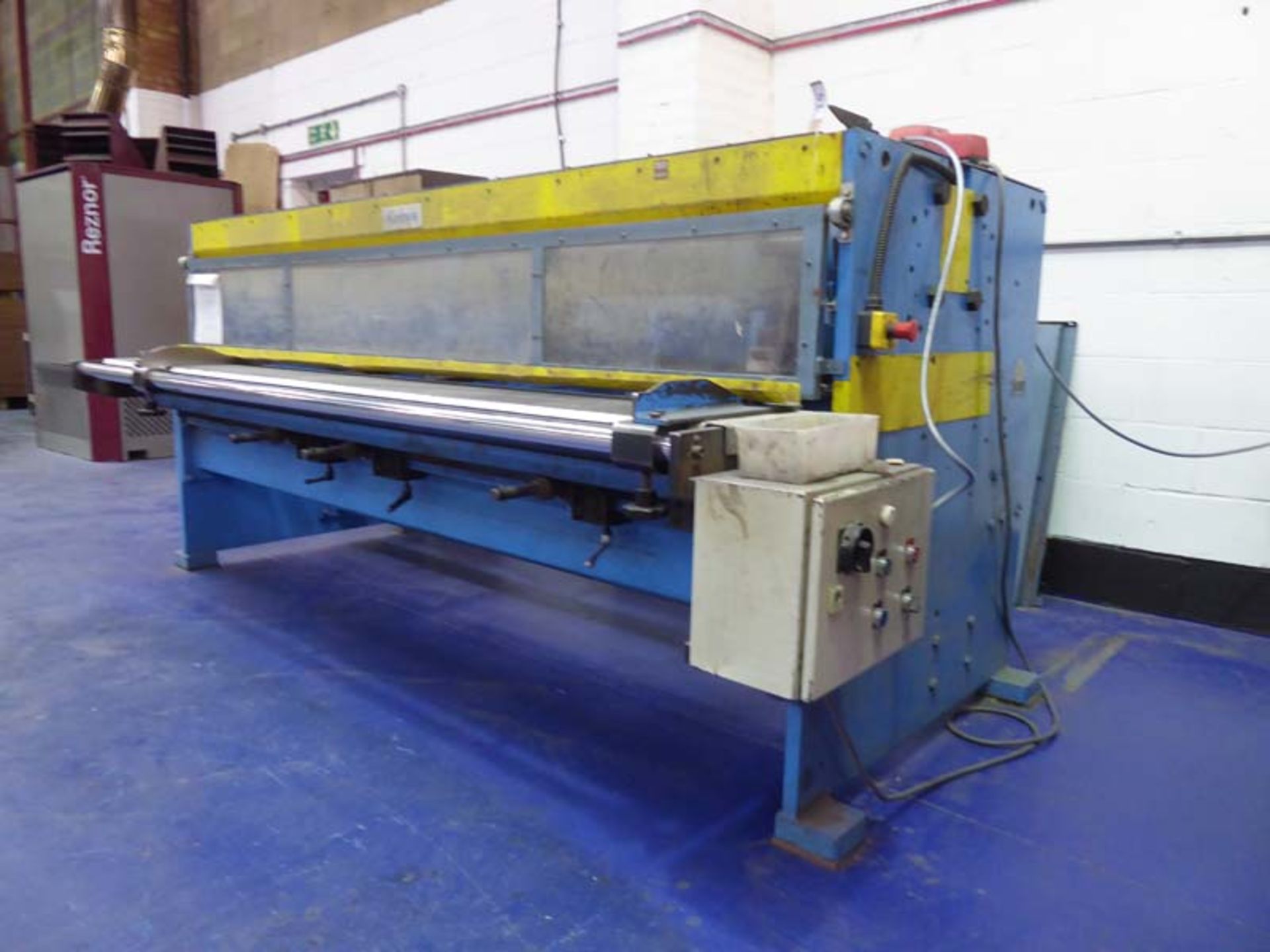 Kirby's beam slotter with stitch flap blade Type: EBS 214 Year: August 1998 Capacity: 600mm slots