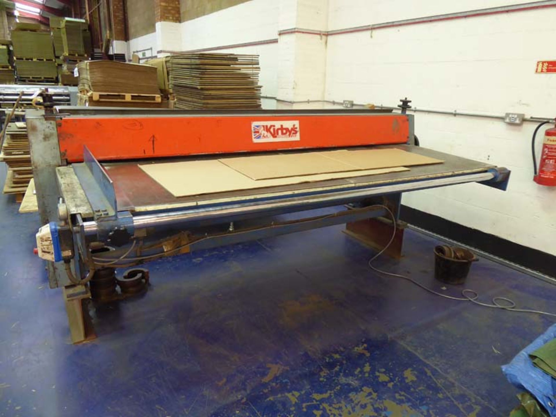 Kirby's 2.6 metre rotary scoring and cutting machine Machine Number: PSC135 - Image 3 of 5