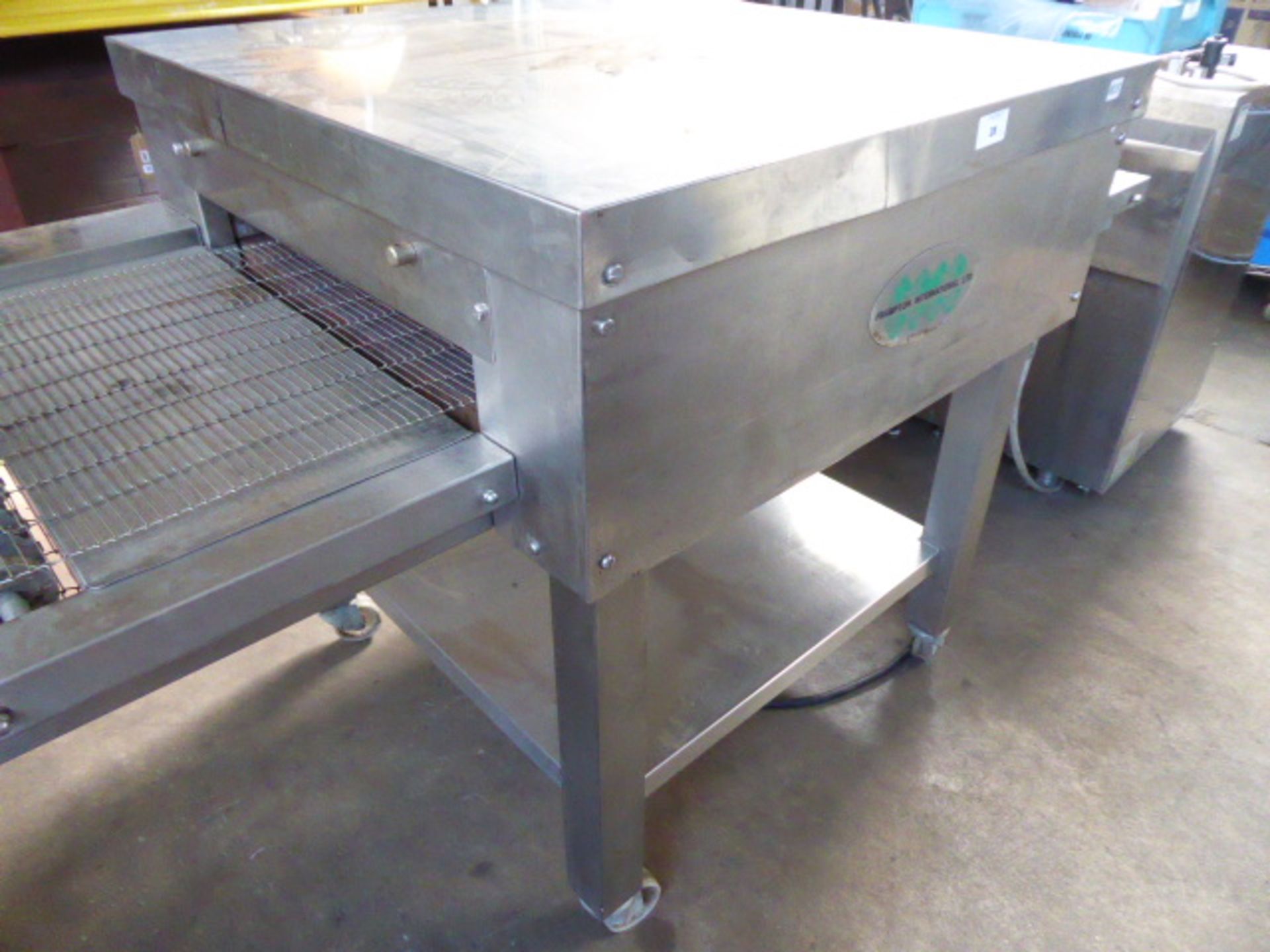 220cm Trampton International Ltd electric single deck pizza conveyor oven - Image 2 of 3