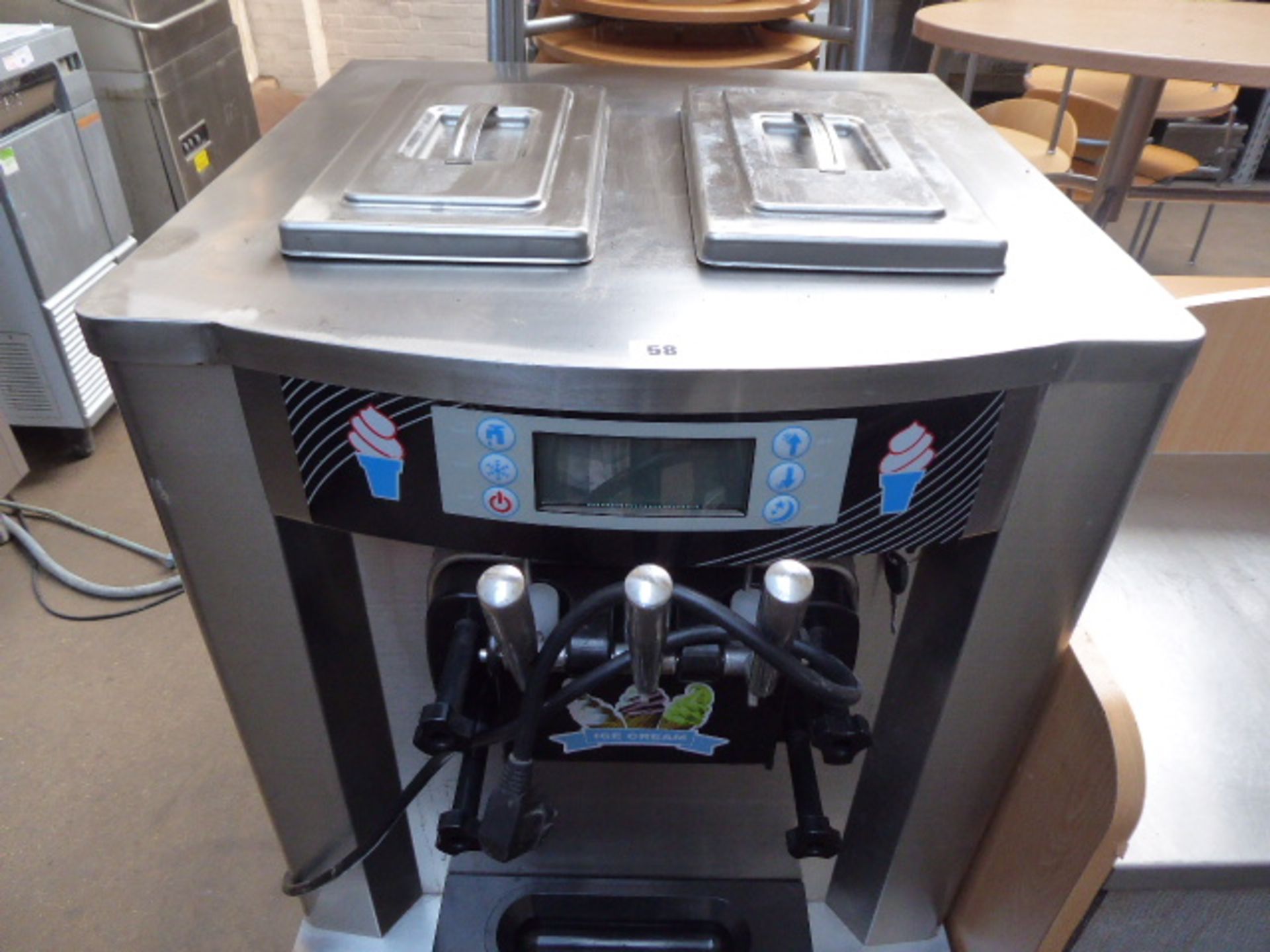 60cm ET638C-2 soft serve ice cream machine with 3 barrels and 2 hoppers over (continental plug) - Image 2 of 2