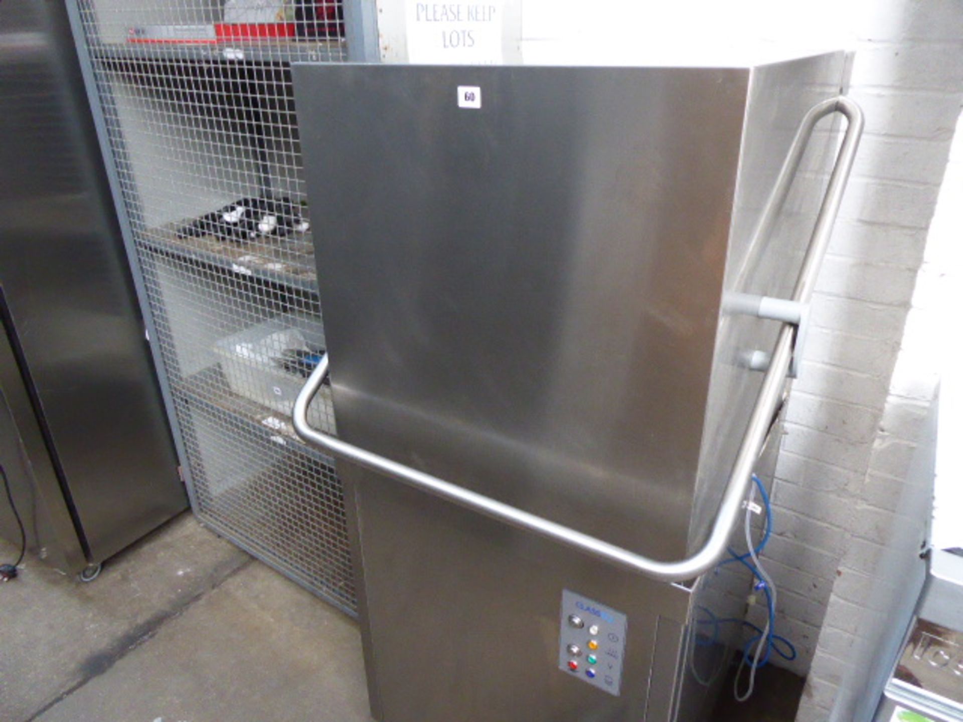 Class EQ H857AWS lift top pass through dishwasher