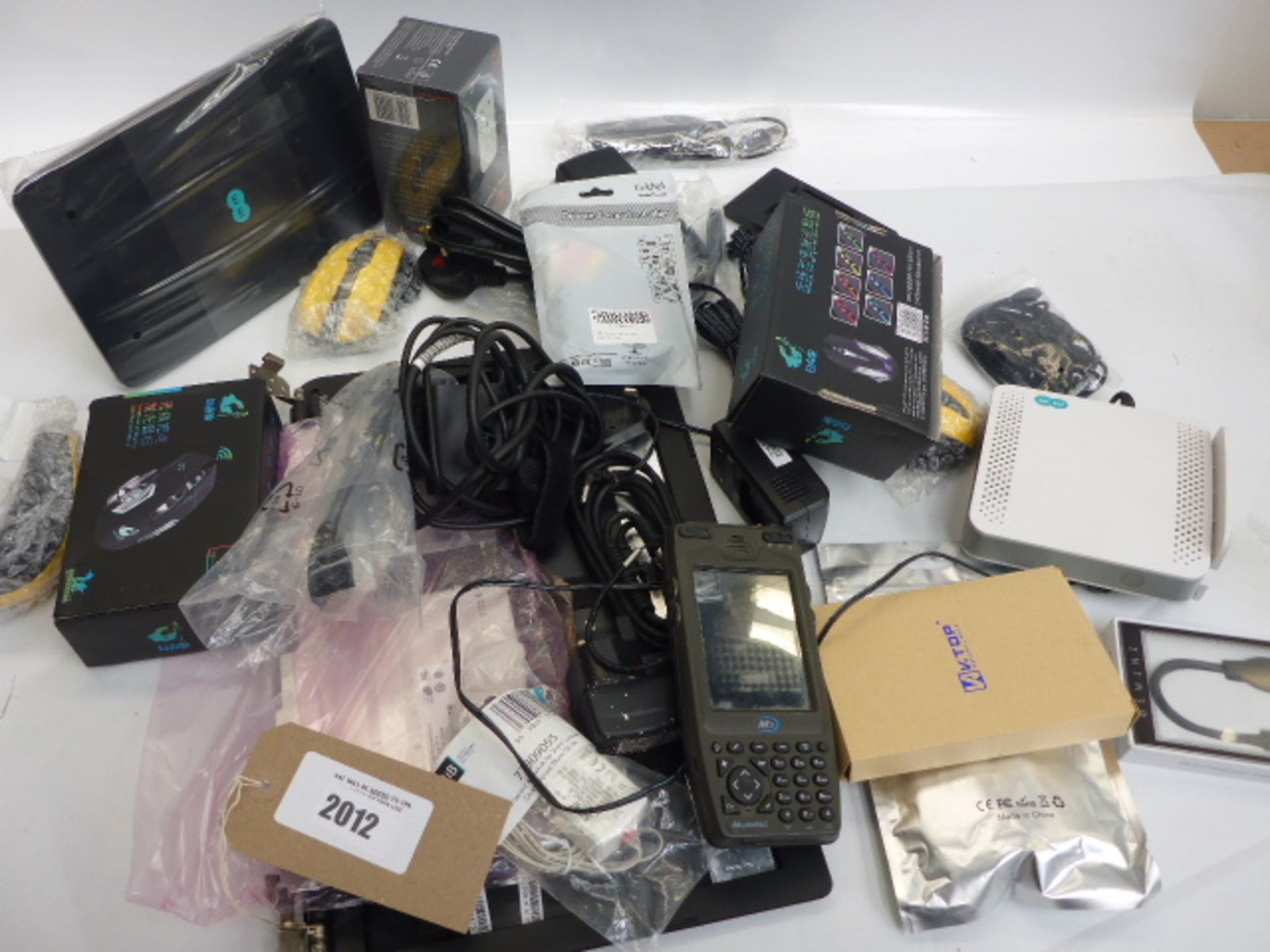 Bag containing quantity of electrical and PC related accessories