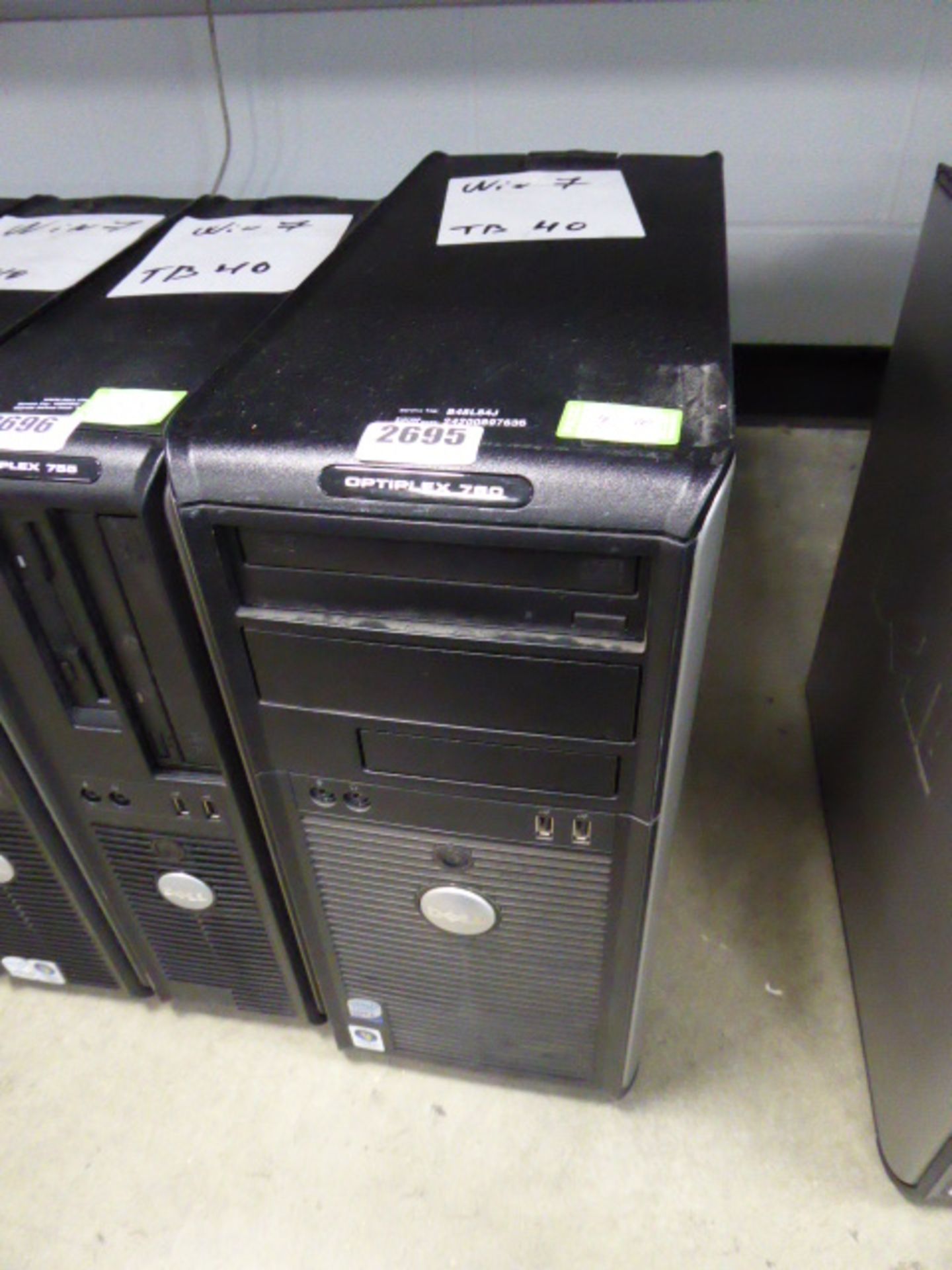 90 Dell Optiplex 760 desktop PC intel core 2 duo, cpu, windows 7