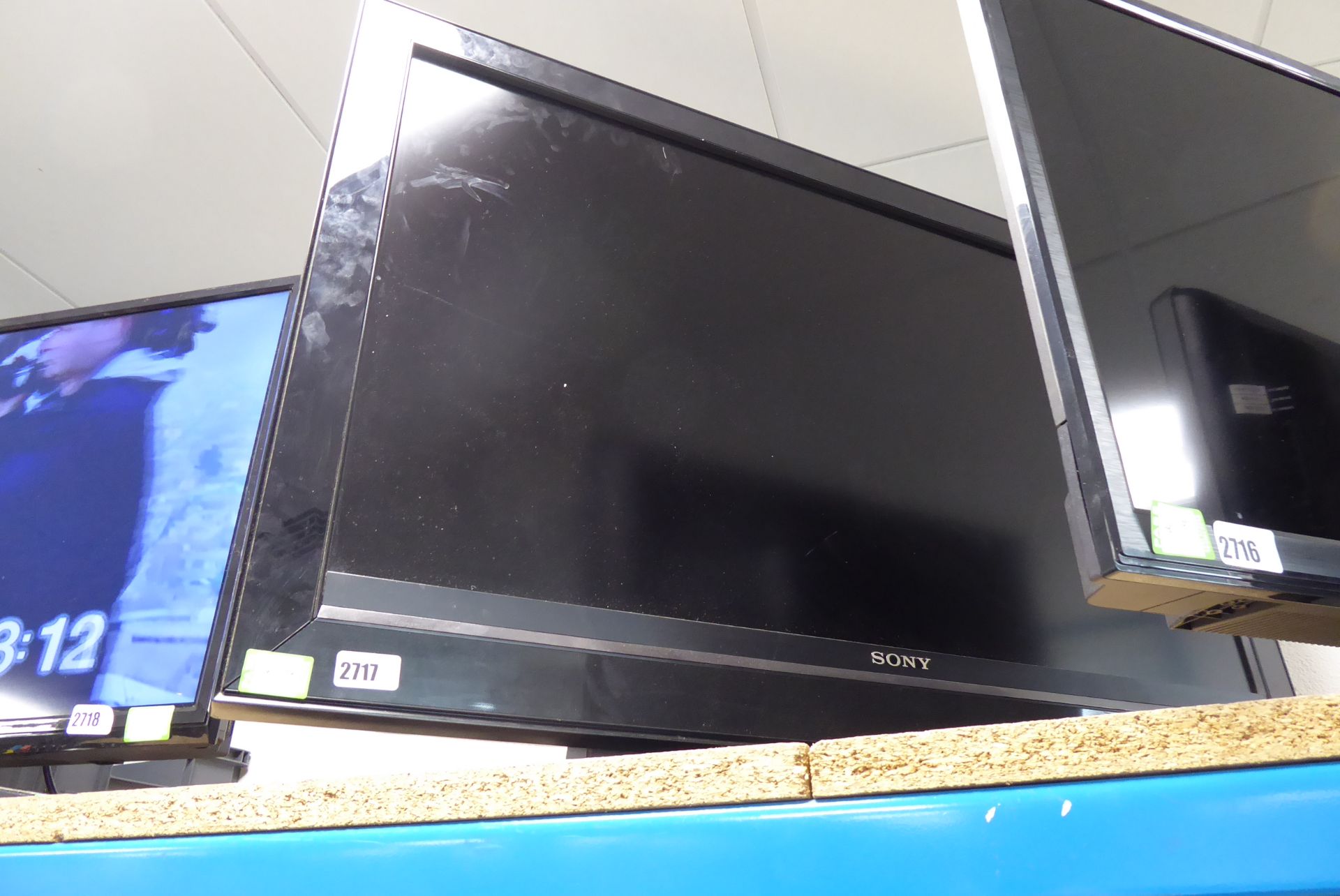 40'' Sony LCD TV