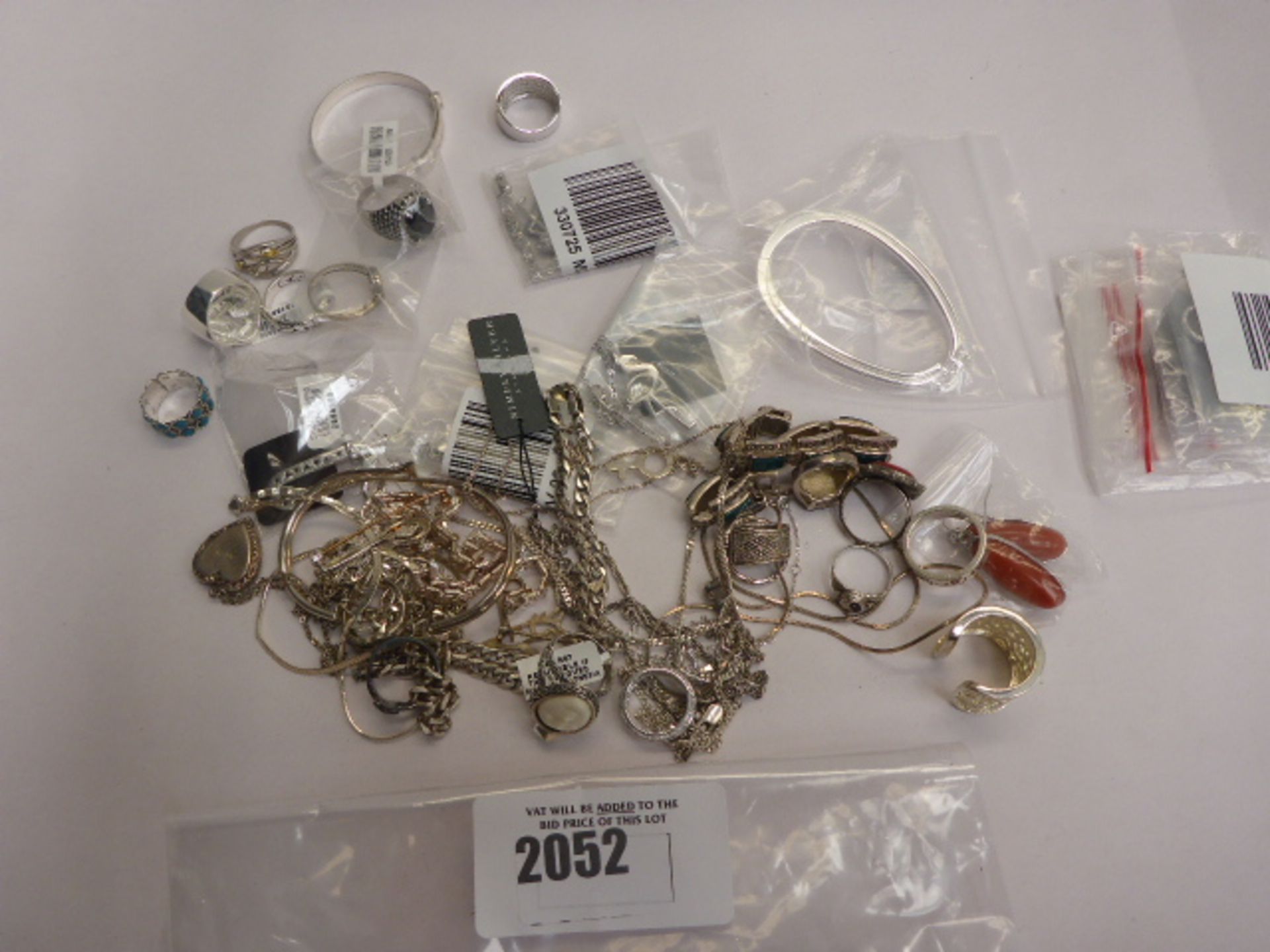 Quantity of 925 marked white metal jewellery