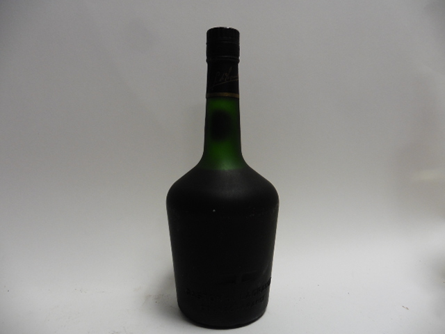 An old bottle of Gaston De Lagrange VSOP Fine Champagne Cognac 70 proof 40% 24fl oz circa 1960's - Image 2 of 3