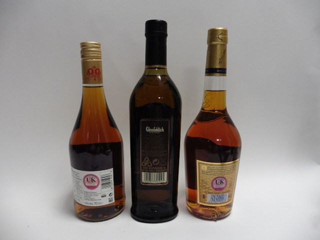 3 bottles, 1x Glenfiddich Solera Reserve 15 year old Single Malt Scotch Whisky 40% 70cl, - Image 2 of 2