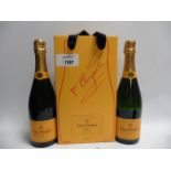 A box of 2 bottles of Veuve Clicquot Ponsardin Brut Champagne 75cl each (Note VAT added to bid