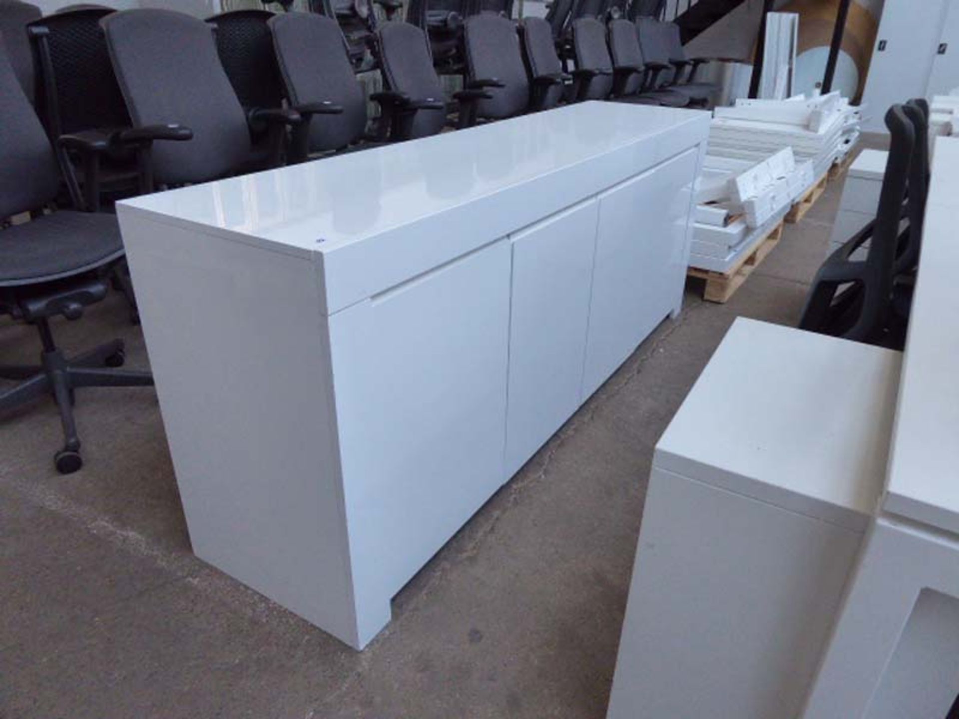 210cm white gloss credenza with 4 cupboards under