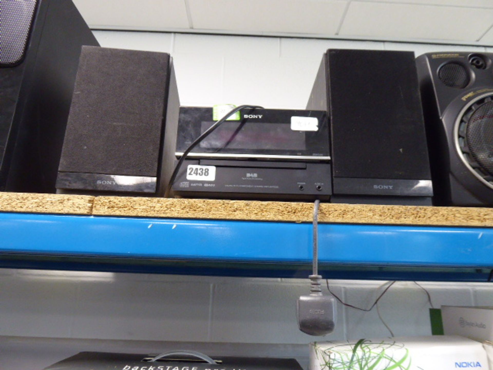 (109) Sony DAB microsystem with speakers
