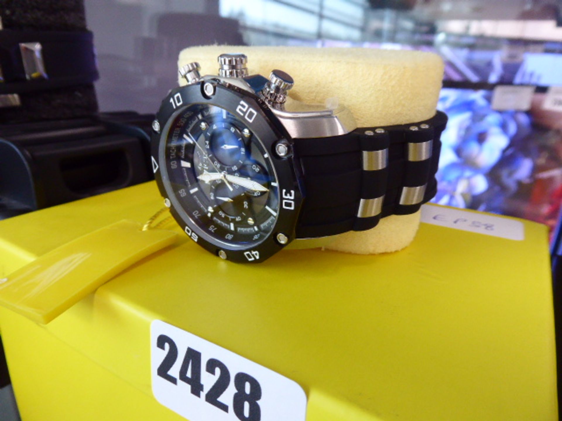 A gents Oversize Invicta wristwatch with rubberized strap in box