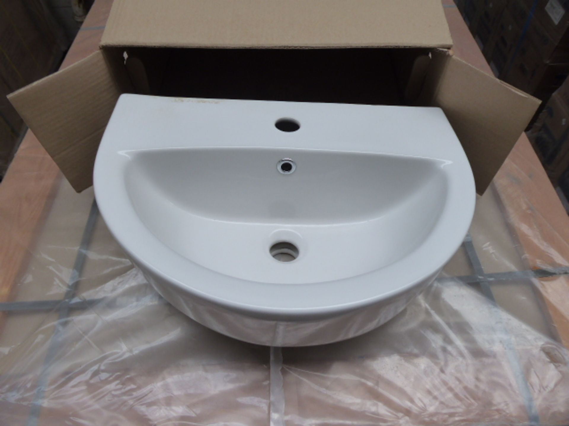 9 Madison 50cm round wash basins - Image 2 of 3