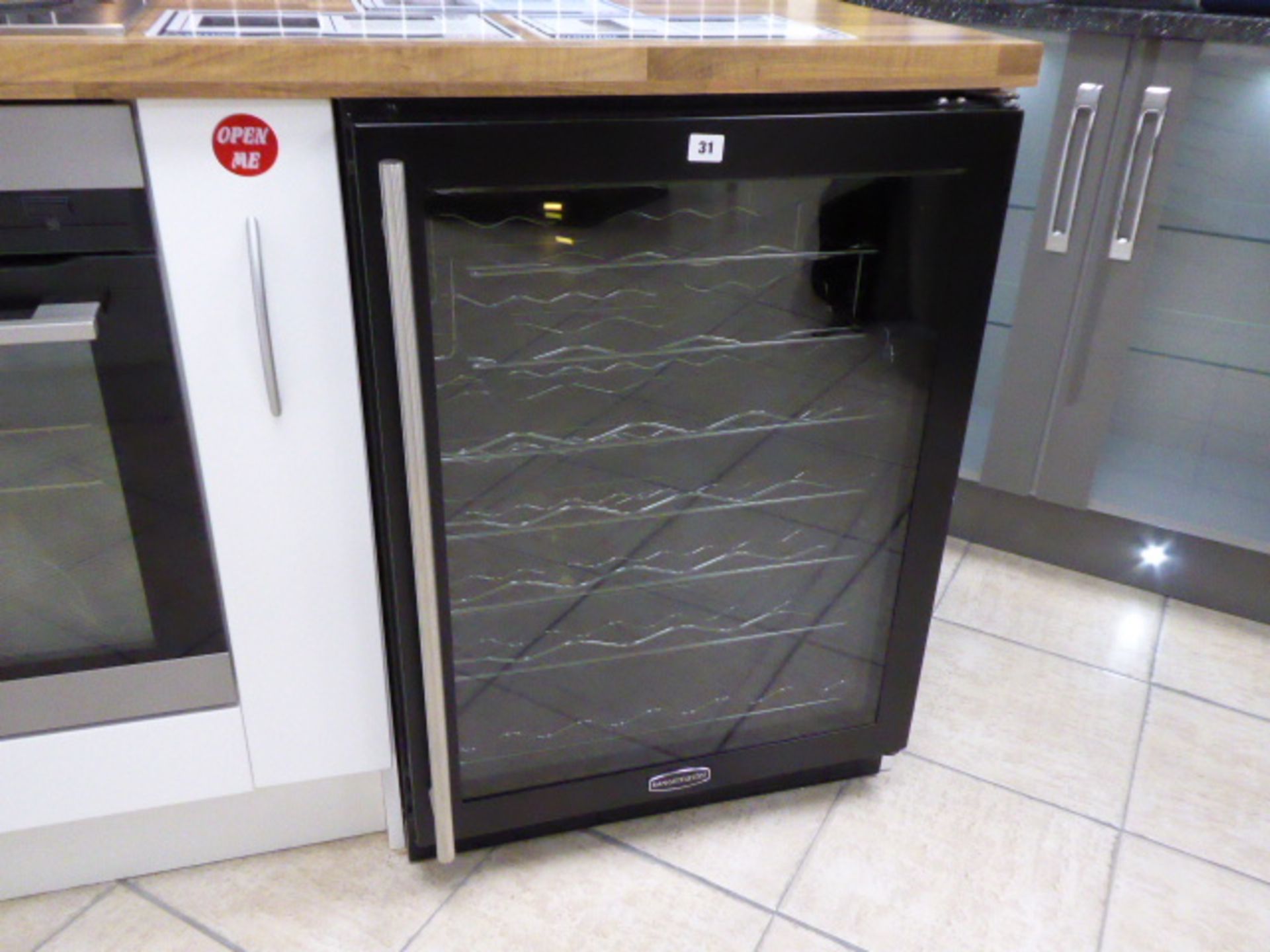 Range Master 7042 single door wine display fridge (Located at the Lincoln saleroom)