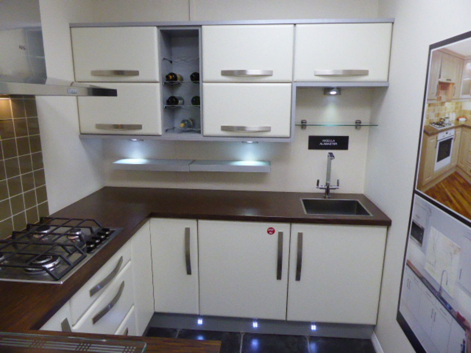 Nigella alabaster kitchen with bamboo effect laminate worktops. The work surface max measurement - Image 3 of 18