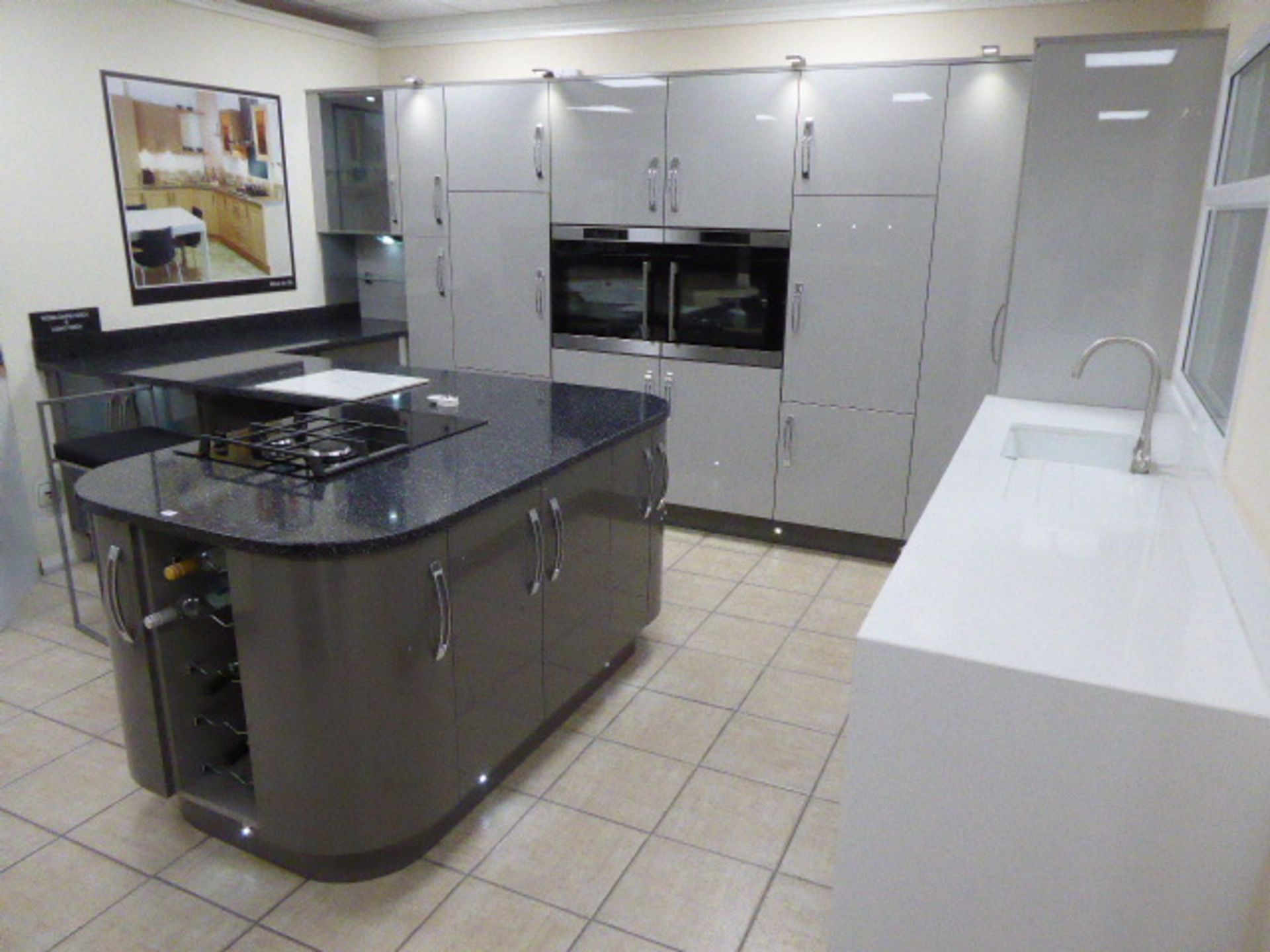 Large Roma dark grey and light grey kitchen with quartz worktops in an L-shape with a breakfast - Image 2 of 33