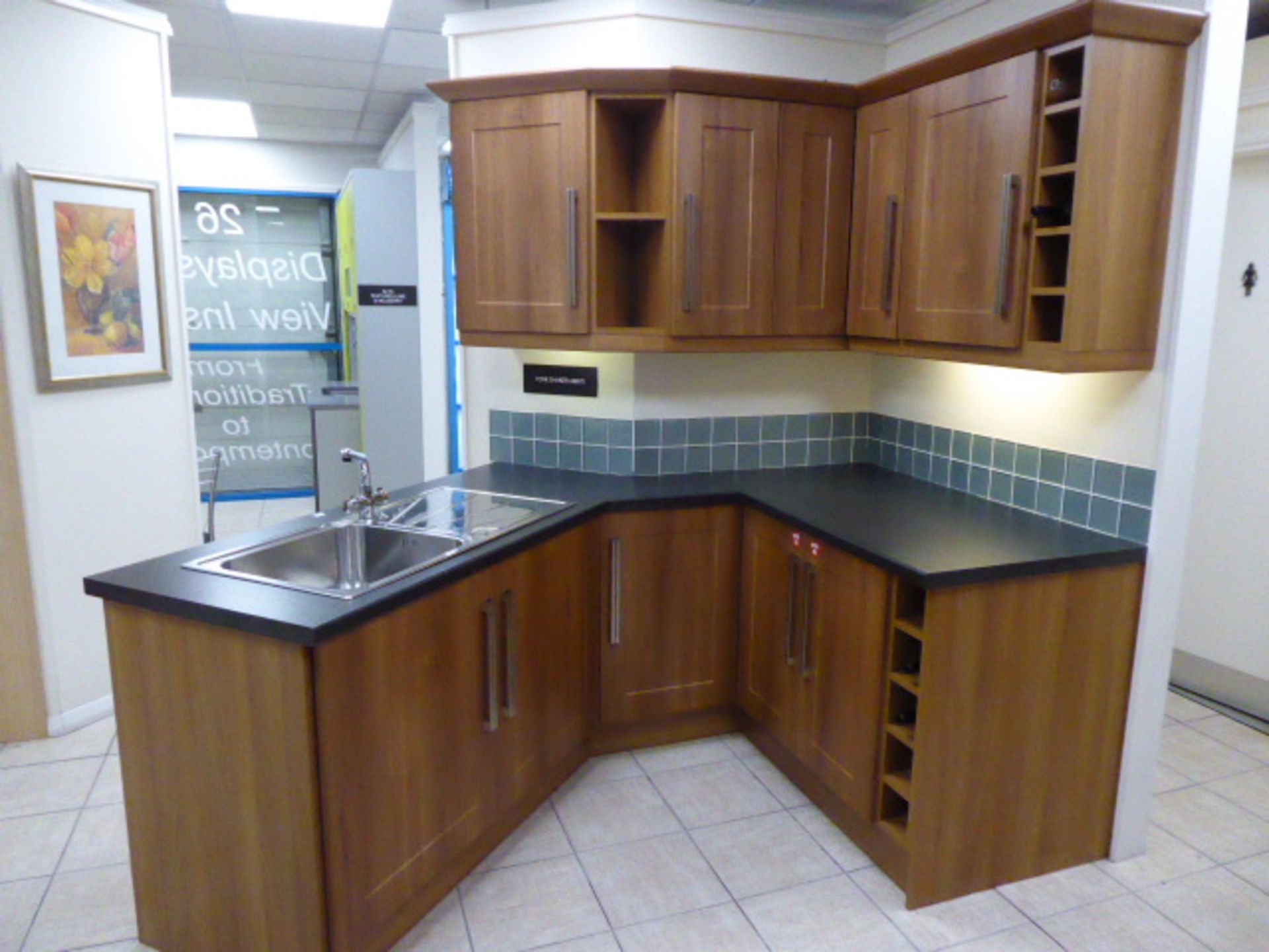 York Shaker Amati kitchen with granite effect laminate worktops. Max measurement is 270cm x 180cm.