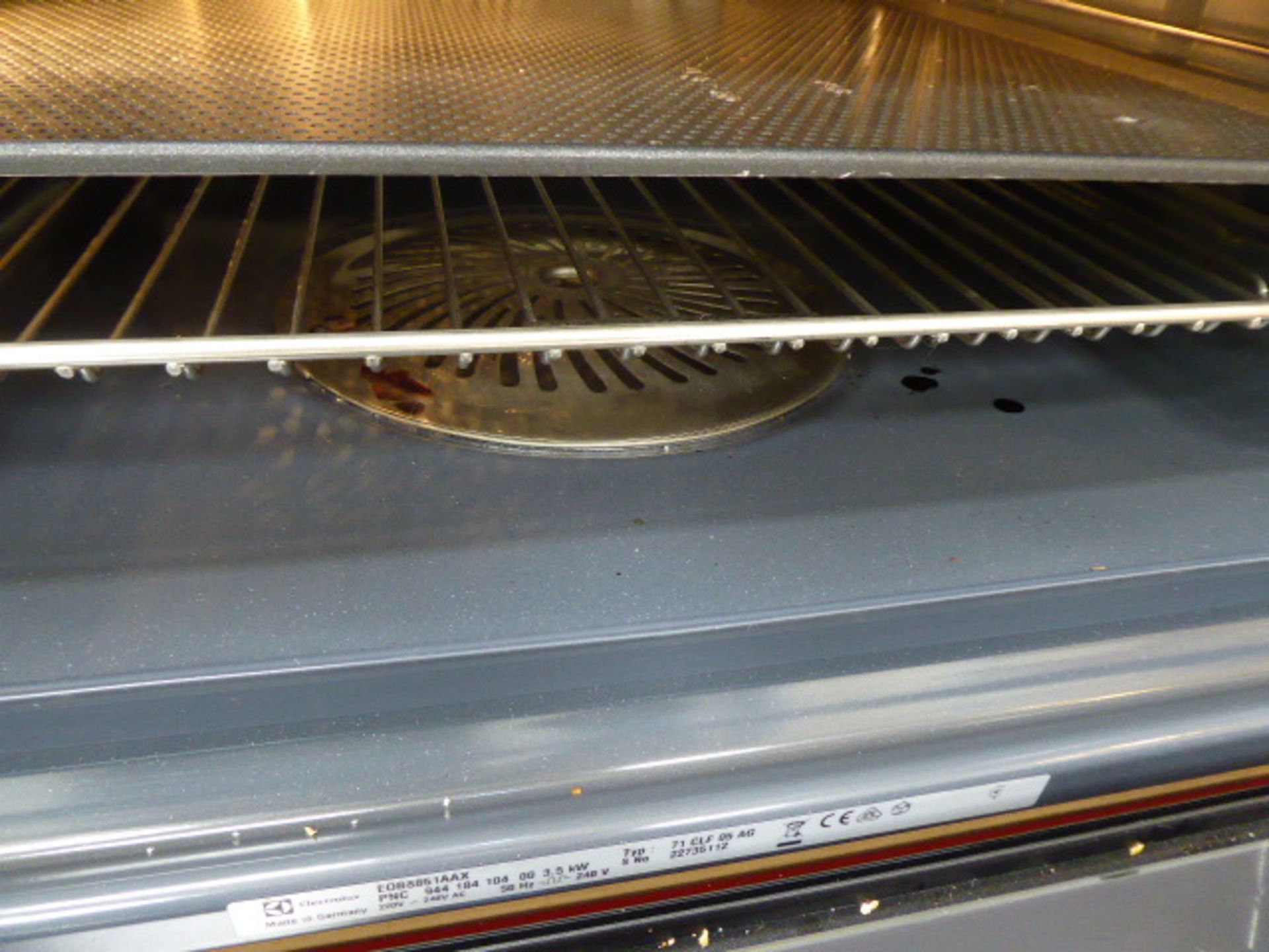 Electrolux EOB8851AAX combi-steam oven (demonstrator) (Located at the Lincoln saleroom) - Image 3 of 5