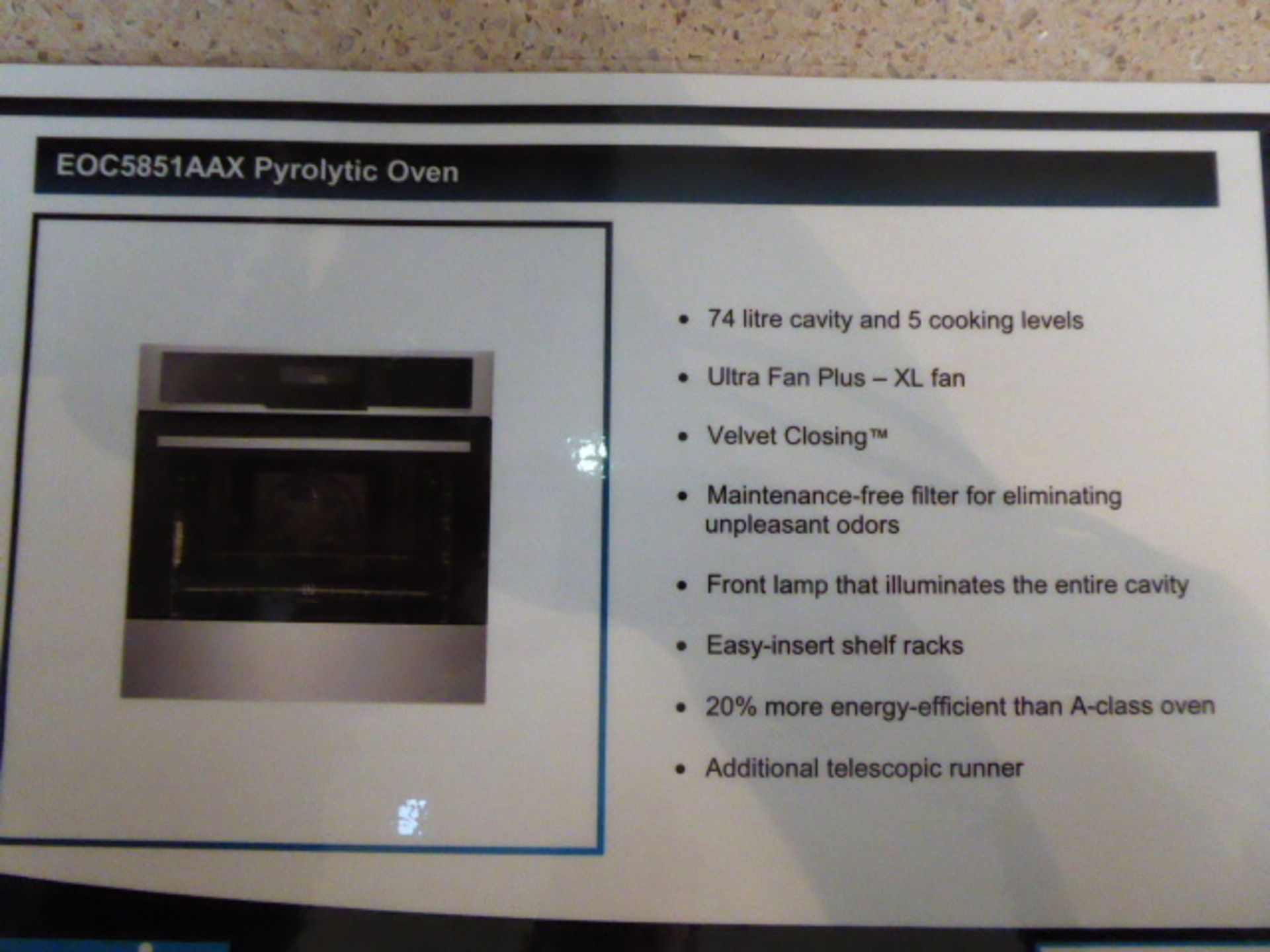 Electrolux EOC5851AAX pyrolytic oven (demonstrator) (Located at the Lincoln saleroom) - Image 5 of 5