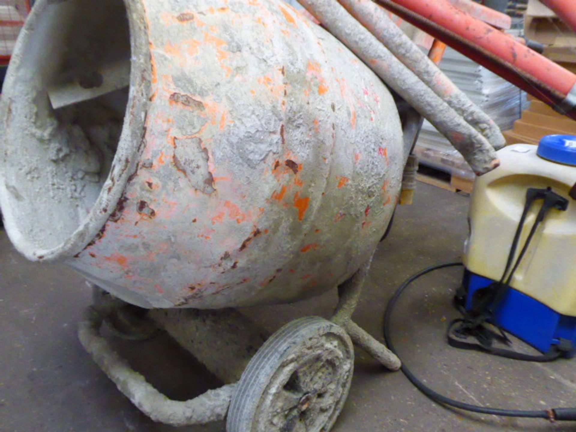 Belle Minimix 150 single bag electric cement mixer with stand - Image 3 of 3