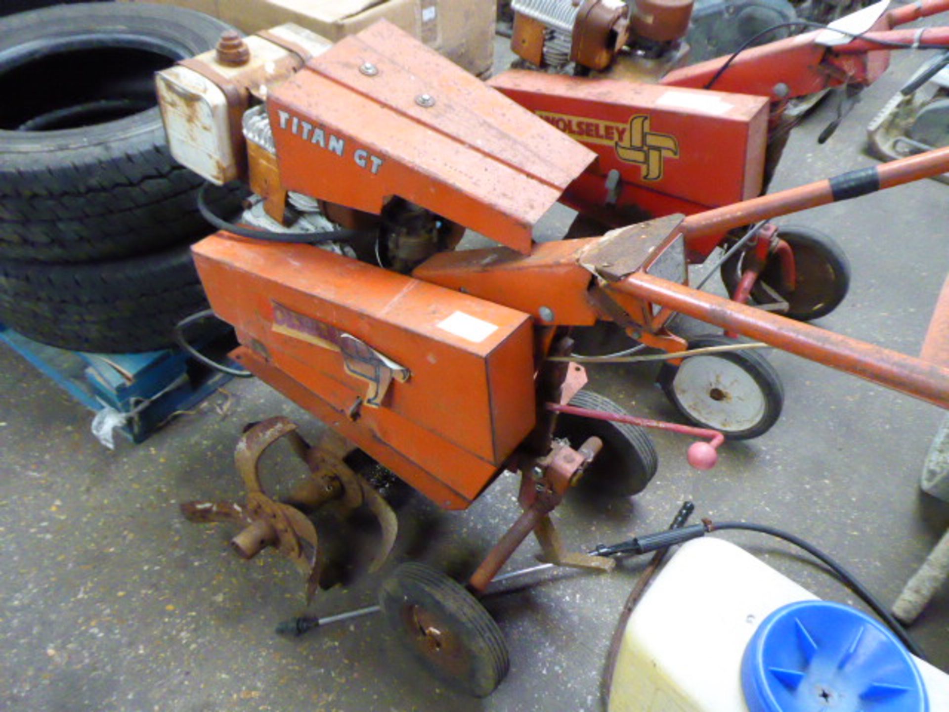 Wolseley Briggs & Stratton petrol engine rotovator tiller