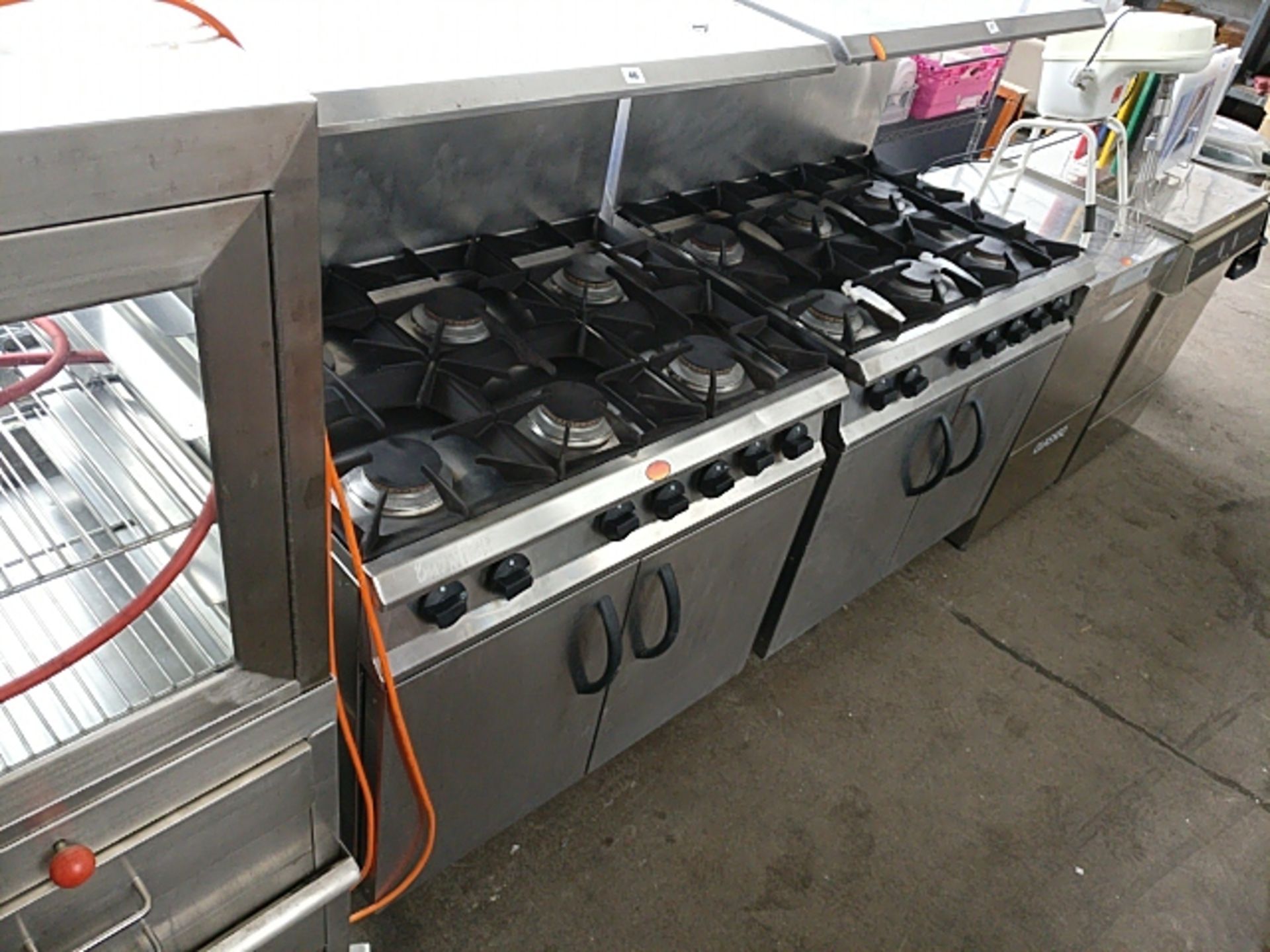 90cm gas Moorwood Vulcan 6-burner cooker with 2-door oven under and shelf over