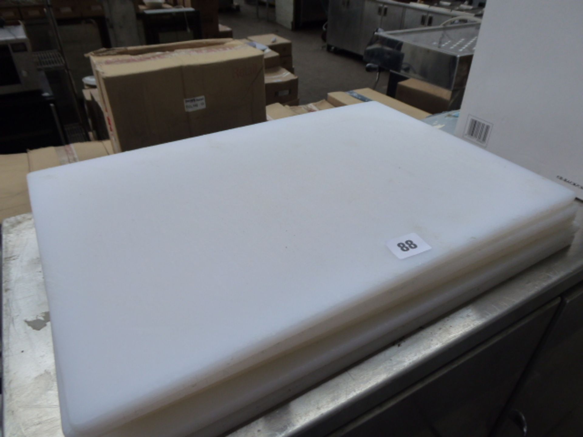 5x White acrylic chopping boards