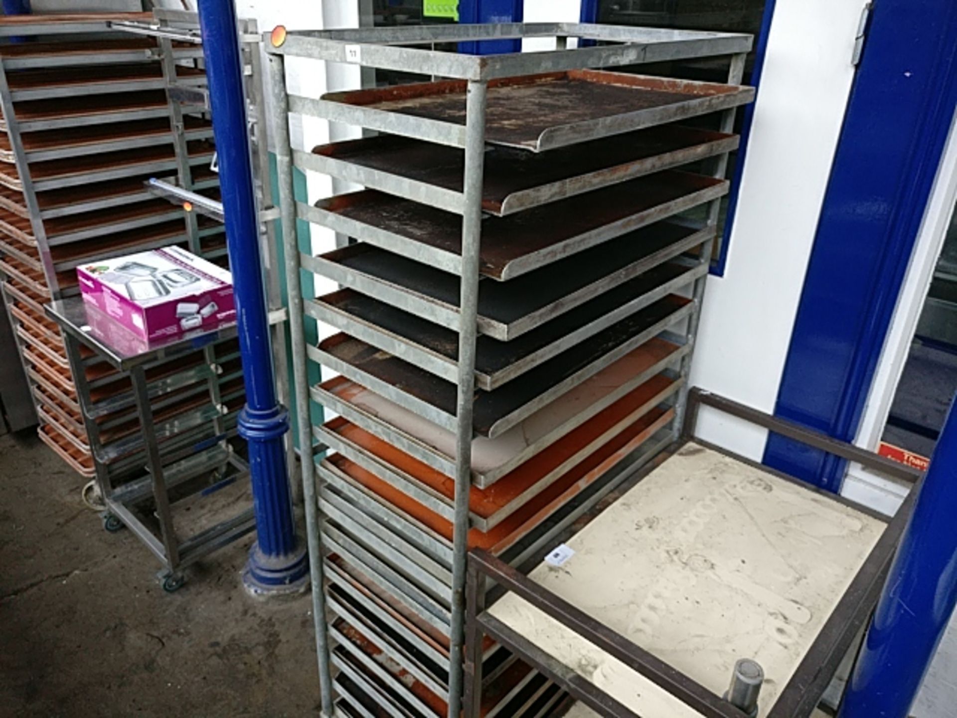 45cm wide baker's mobile trolley with trays