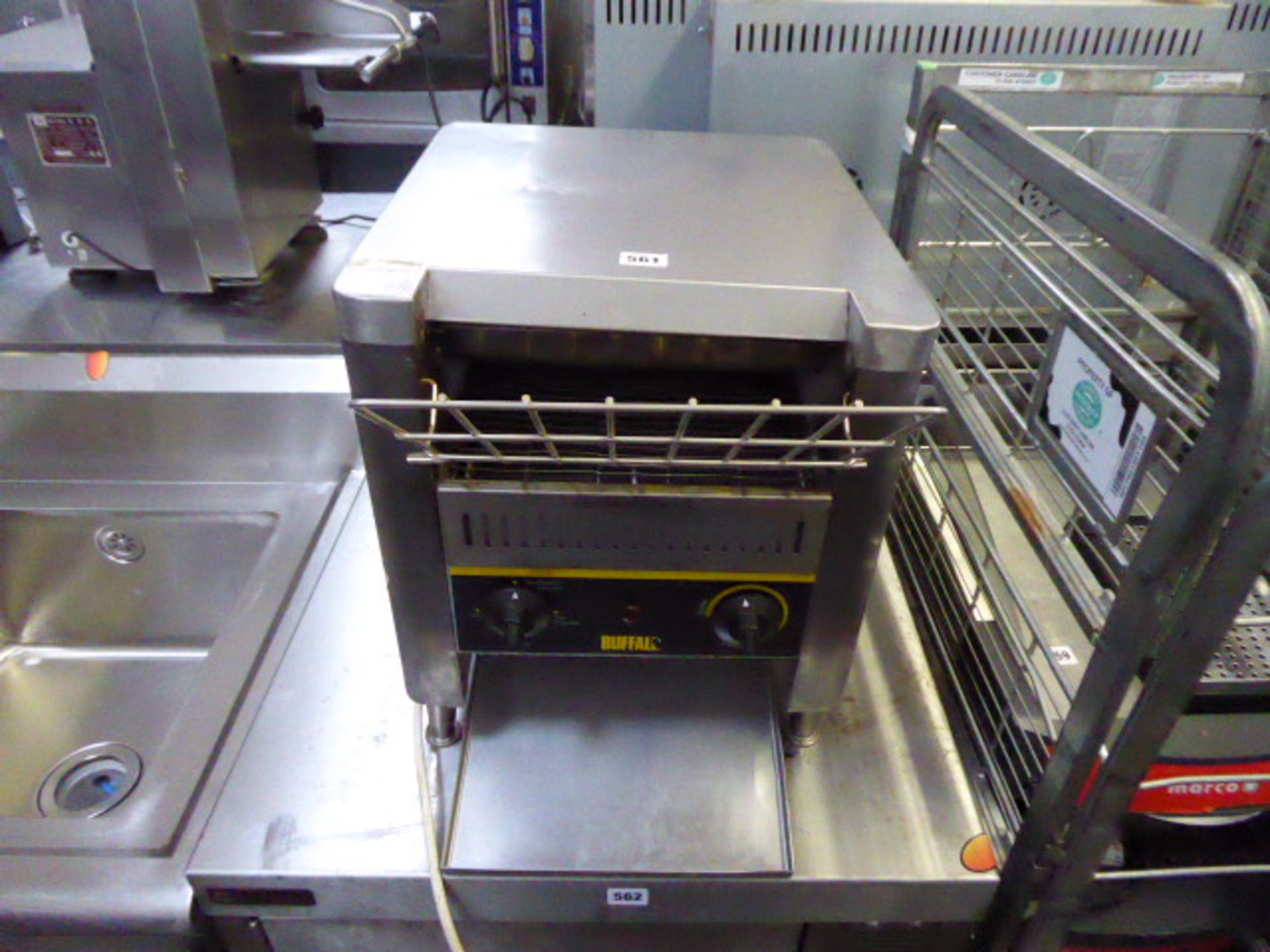 (124) 38cm electric Buffalo conveyor toaster