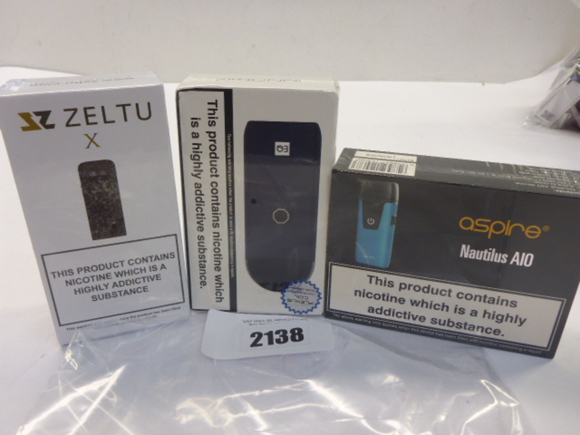 3x vaping kits; Aspire Nautilus A10, Zeltu X and EQ