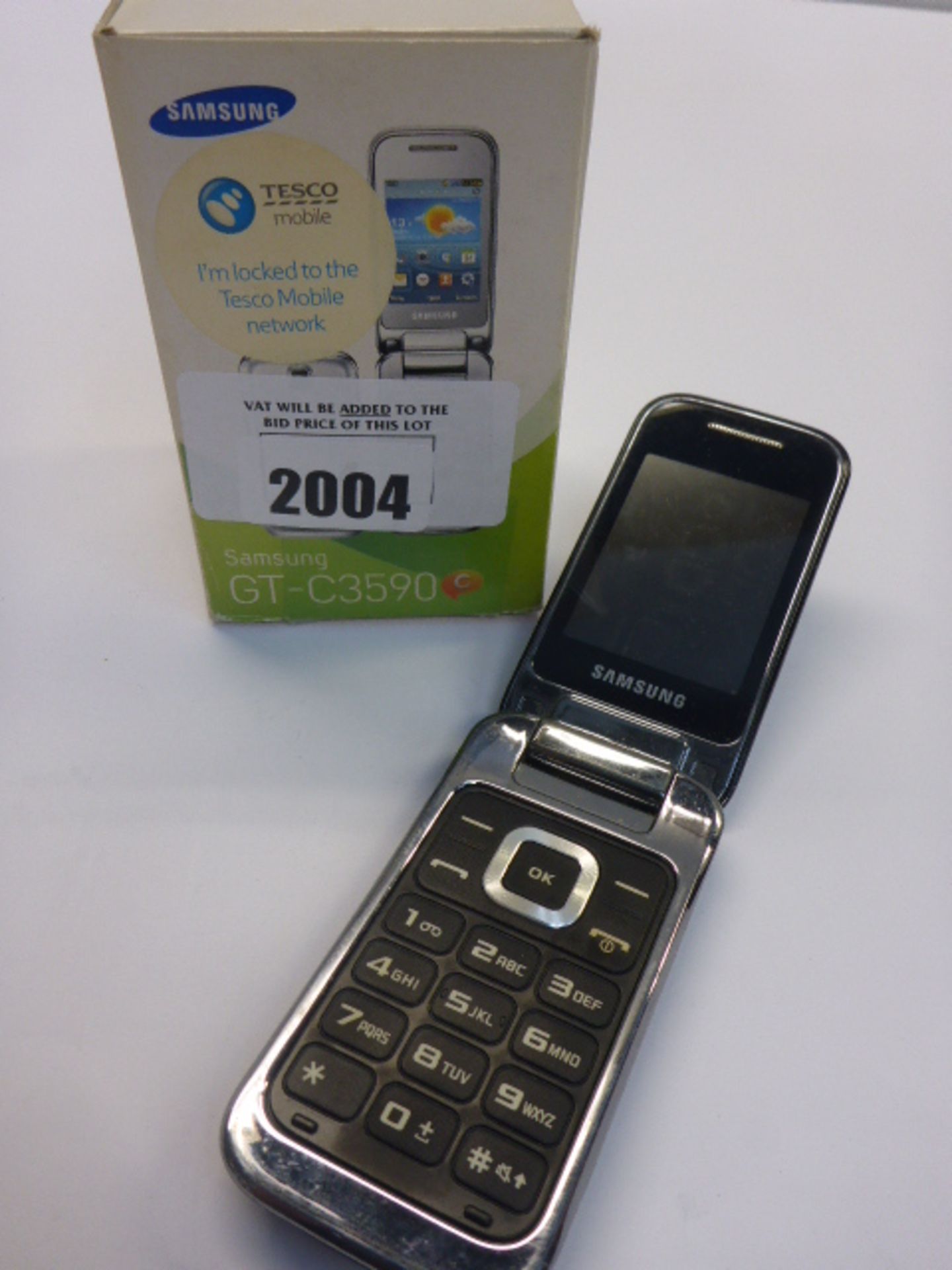 Samsung GT-C3590c mobile with box.