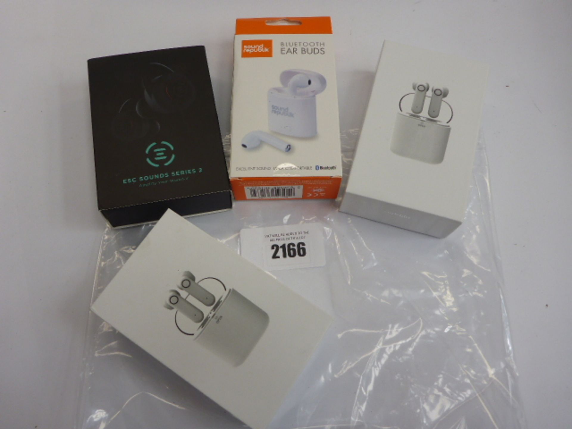 Wireless earphones; 2x Yobola, Sound Republik and ESC Sound Series 2