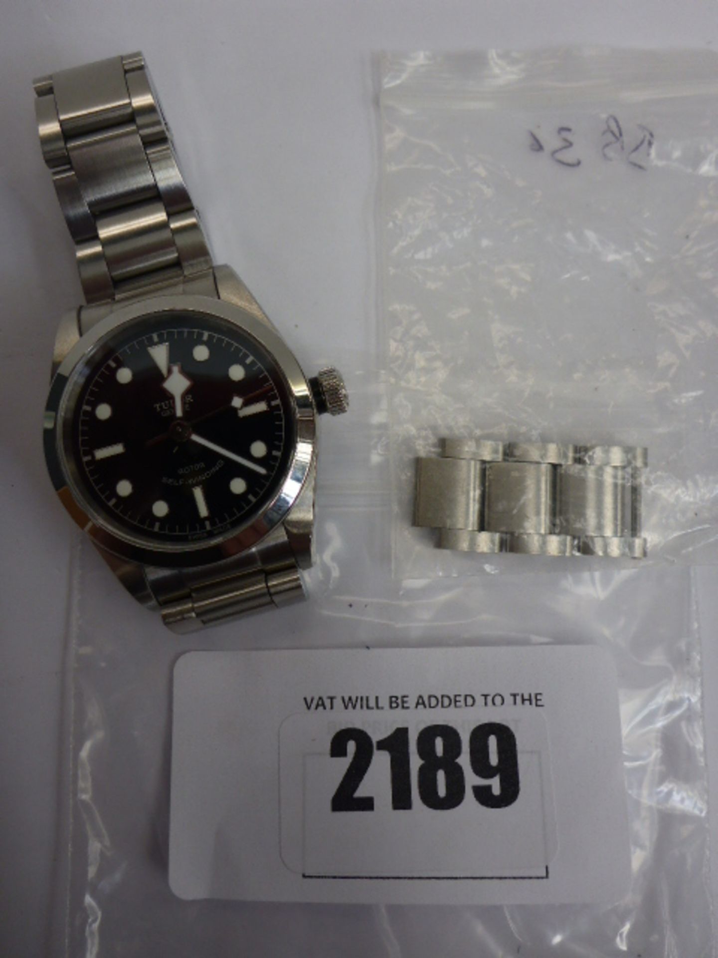 Tudor Geneve Suisse wristwatch with extra links