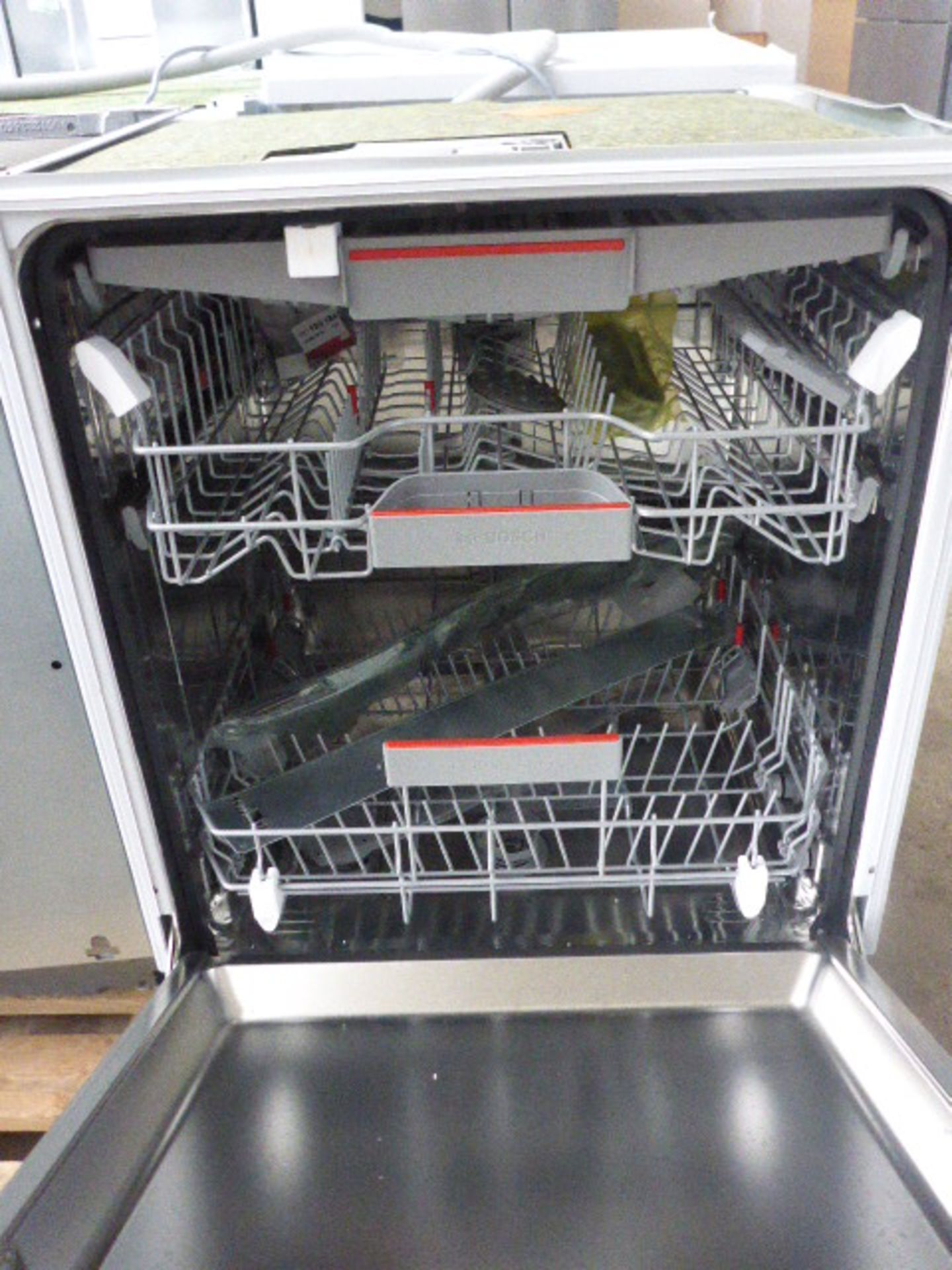 SMV68MD01GB Bosch Dishwasher fully integrated - Image 2 of 2